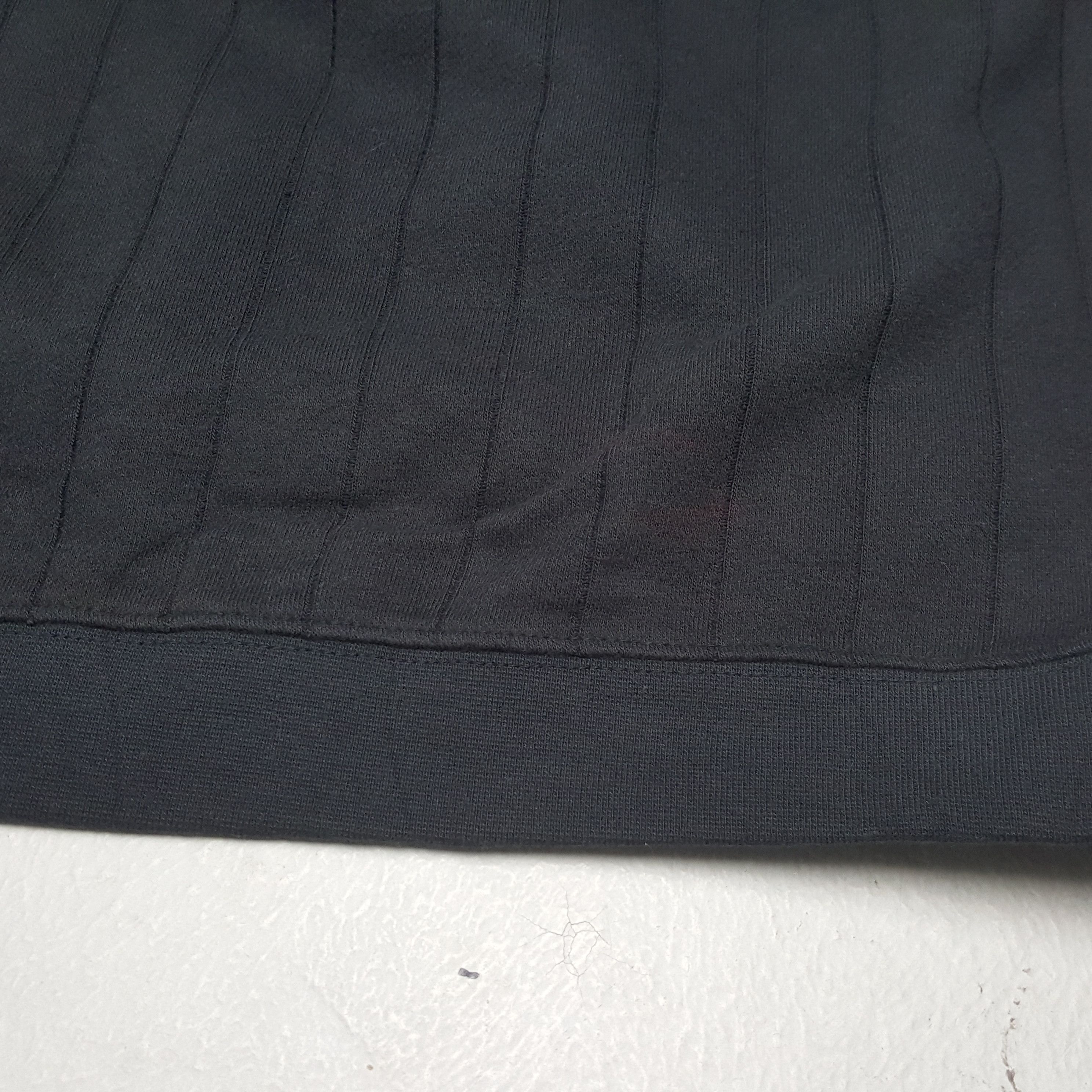 Nike Nike Sleeveless Tshirt RR19 Size US XL / EU 56 / 4 - 5 Thumbnail
