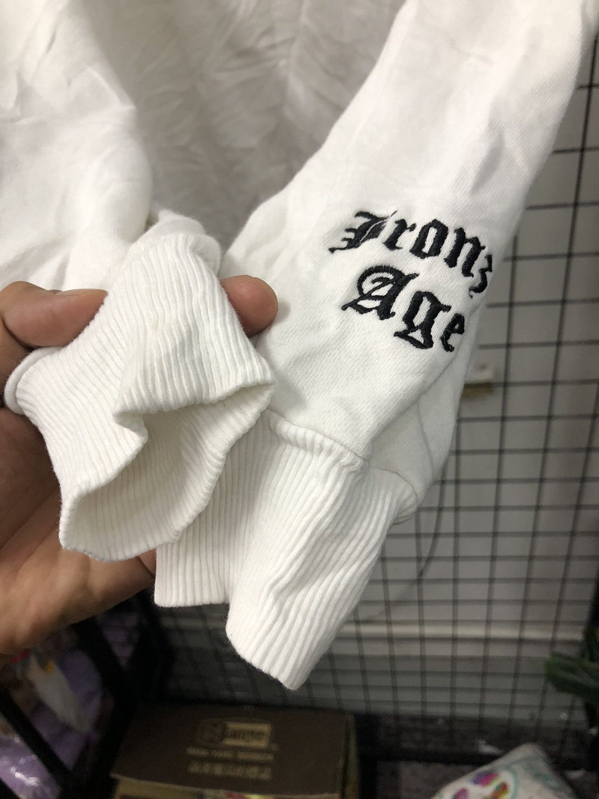 Other RARE‼️Bronse Age surf skate Big Logo sweatshirts Size US M / EU 48-50 / 2 - 3 Thumbnail