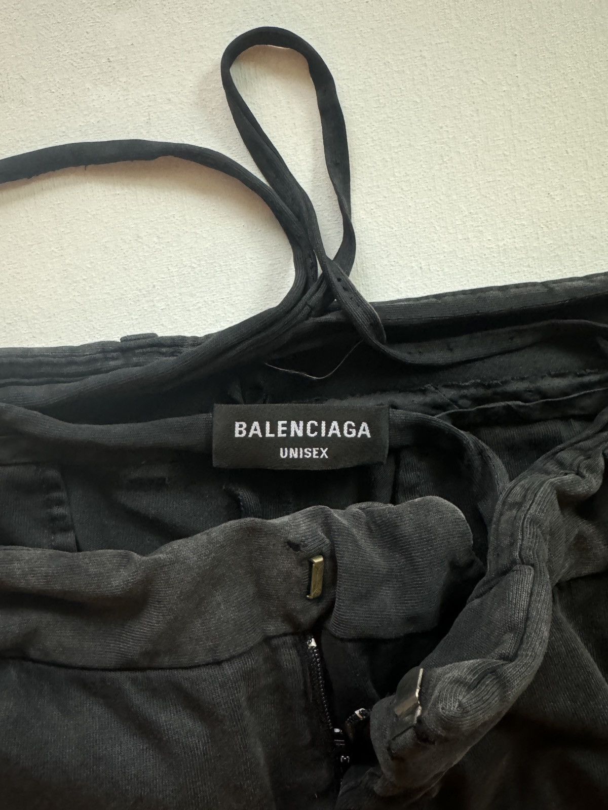 Balenciaga Size XXL Balenciaga Slim Worn Out Pants Distressed Unisex Size US 34 / EU 50 - 3 Thumbnail