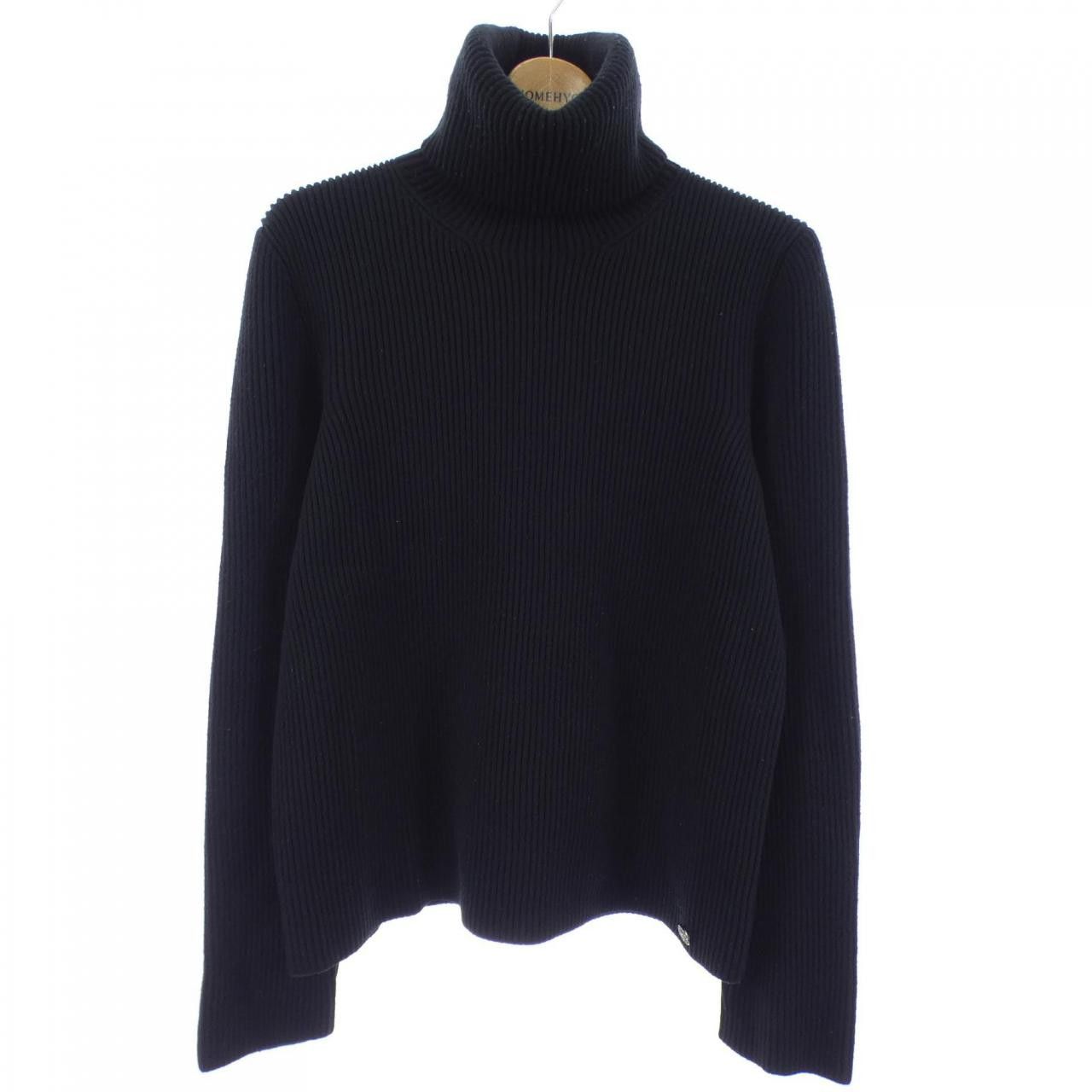 Chanel Chanel Chanel Knit Sweater Textile Tops P59744K07800 DUTY FREE for USA Size ONE SIZE - 1 Thumbnail