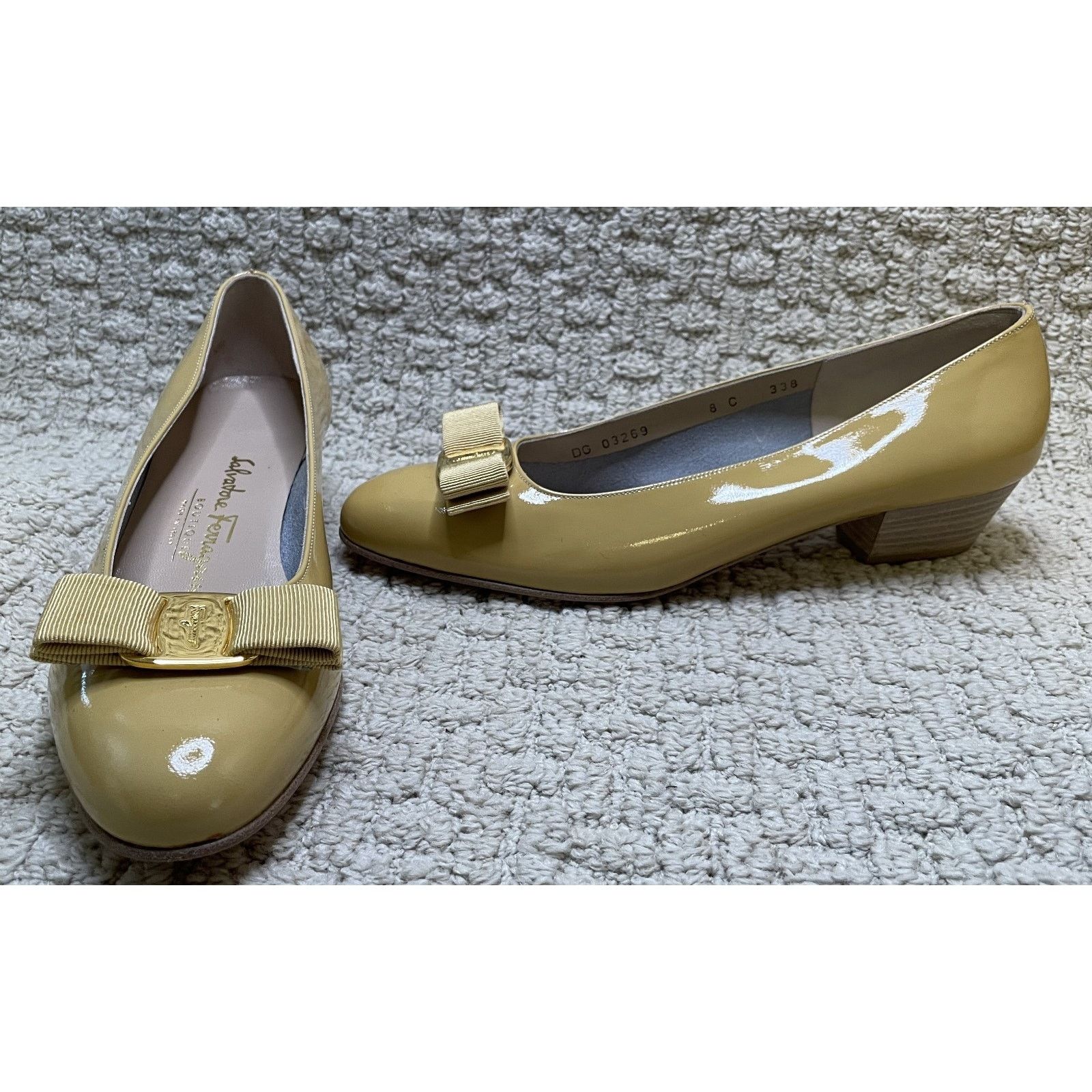 Salvatore Ferragamo Salvatore Ferragamo Pumps Womens 8 C Yellow Patent Leather Size US 8 / IT 38 - 2 Thumbnail