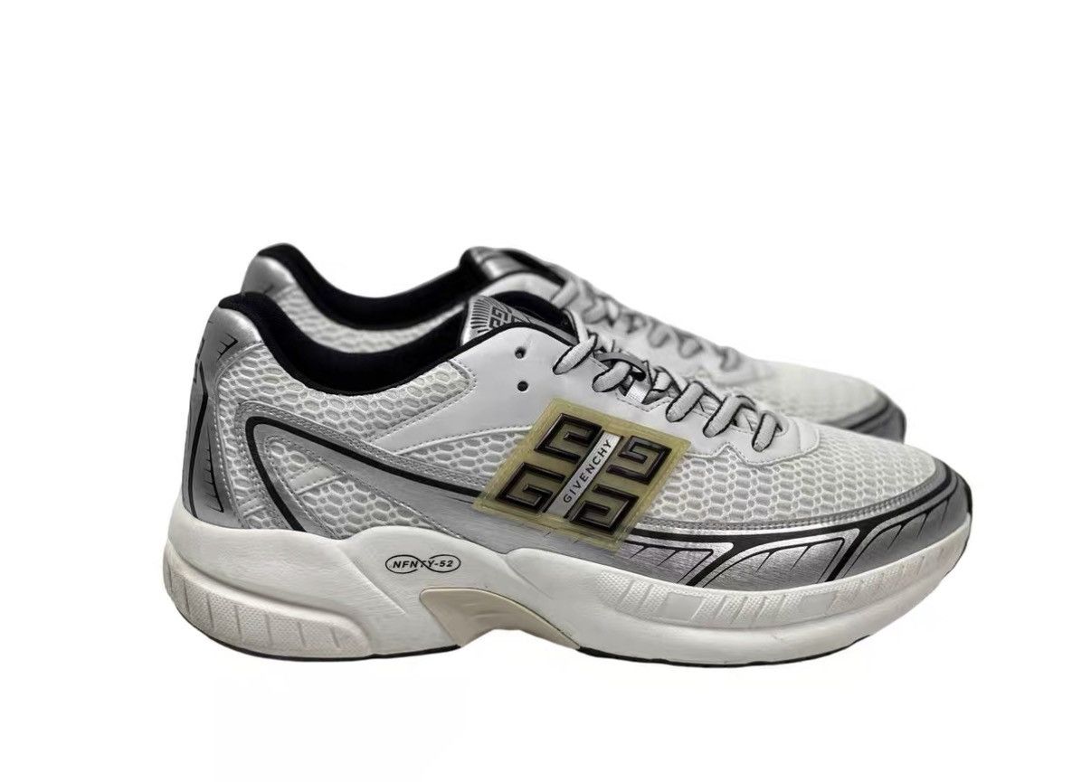 Givenchy Givenchy Nfnty-52 SS25 4G Pattern Sneakers J31 Size US 9.5 / EU 42-43 - 3 Thumbnail