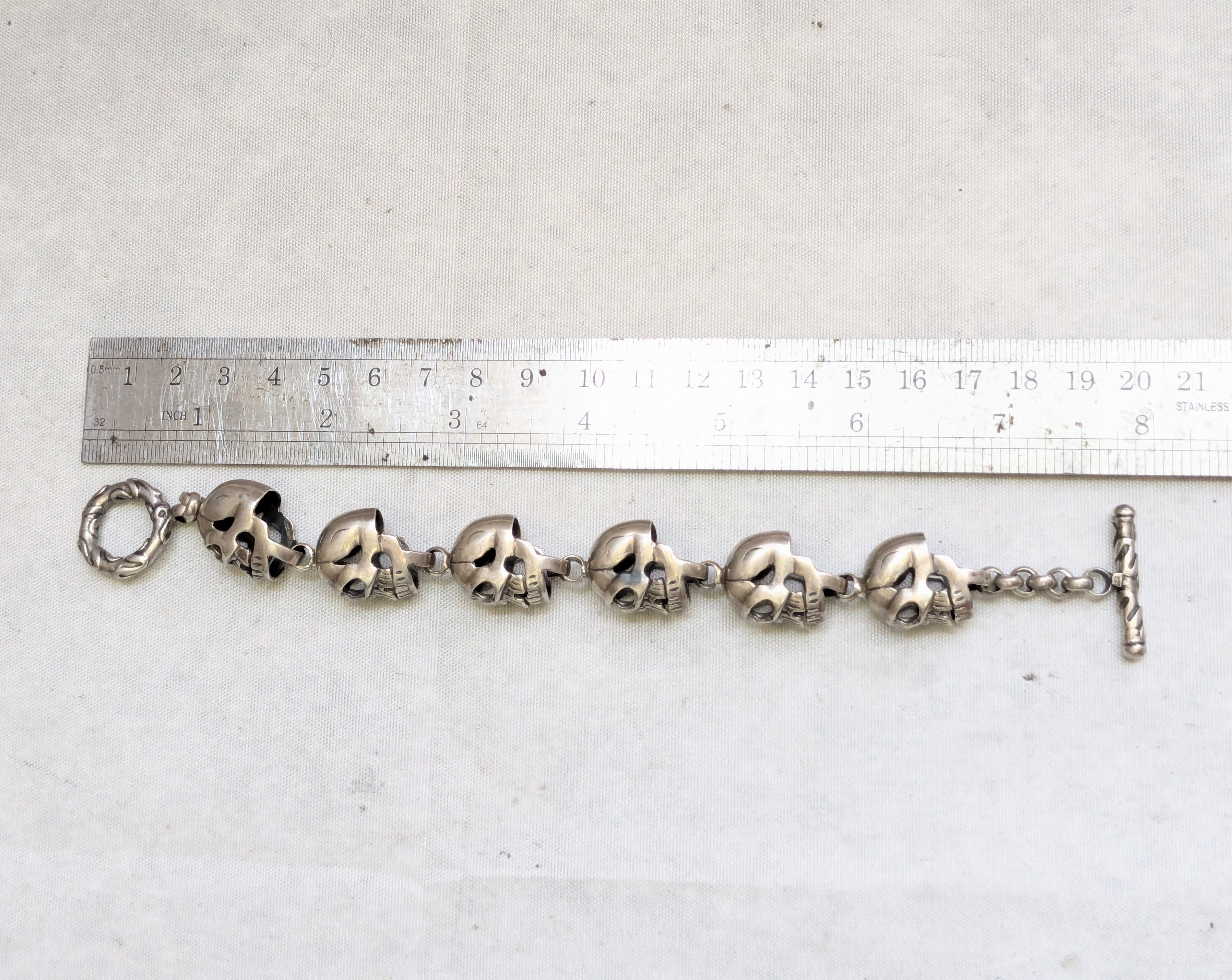 Jewelry Vintage Sterling Silver Skull Bracelet 6.25" Biker Punk Size ONE SIZE - 13 Thumbnail