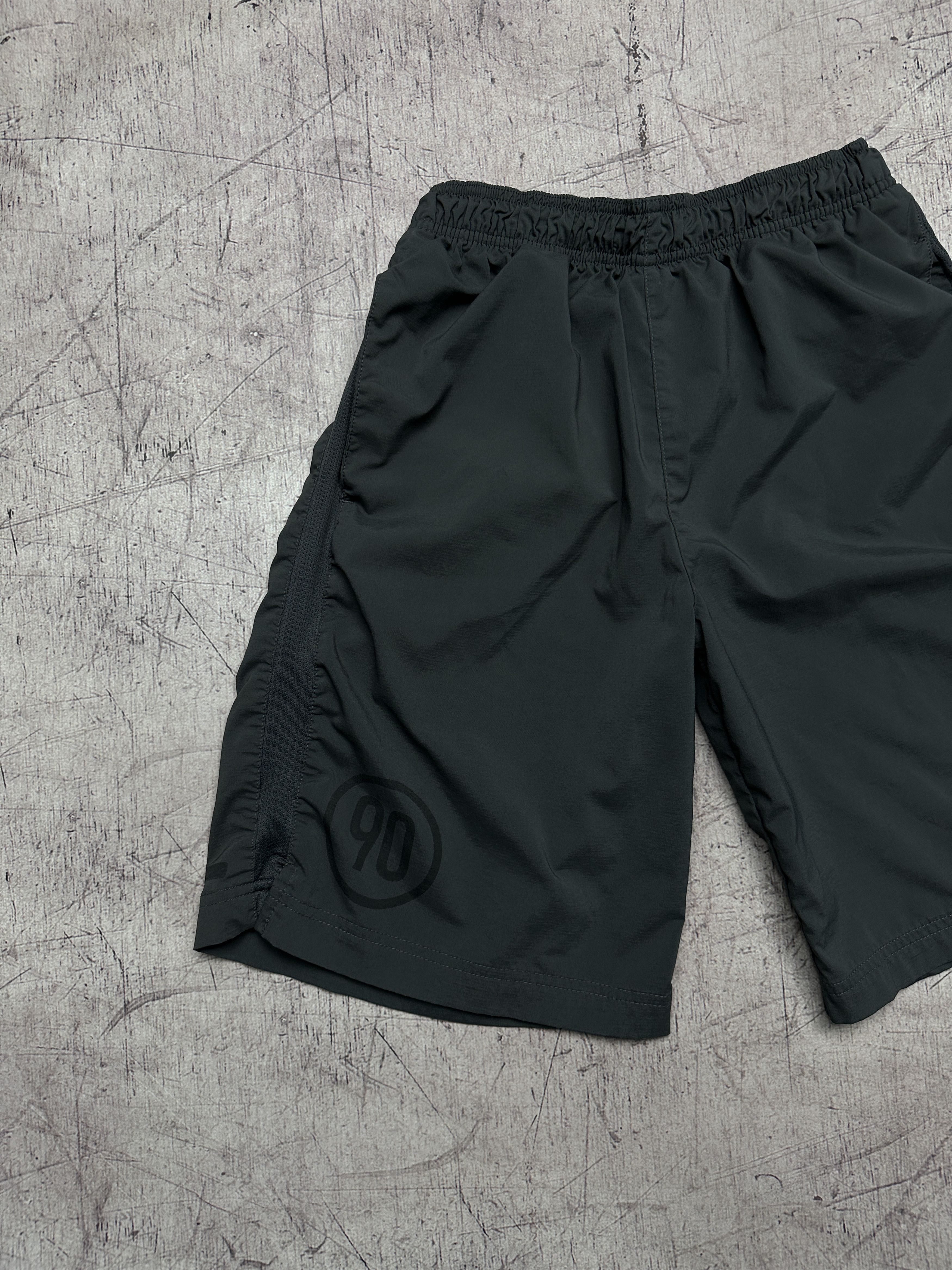 Nike Nike Mens Nylon Shorts Size US 30 / EU 46 - 2 Thumbnail
