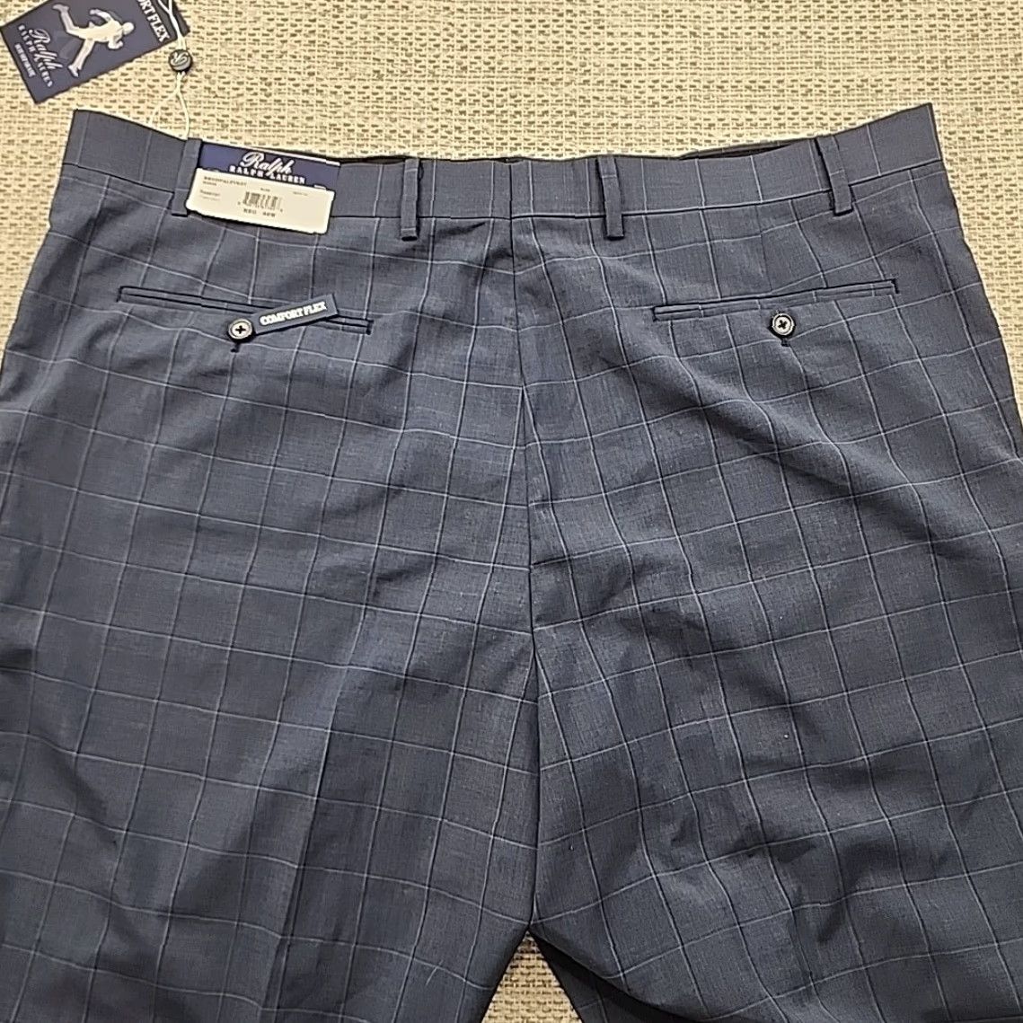 Ralph Lauren Ralph Lauren Eddie Comfort Flex Pants Mens 46W Big & Tall Suit Pants Classic Flat Front Blue Wool Polyester Trousers 48 Type: Big & Tall Mens Size 48R - 3 Thumbnail