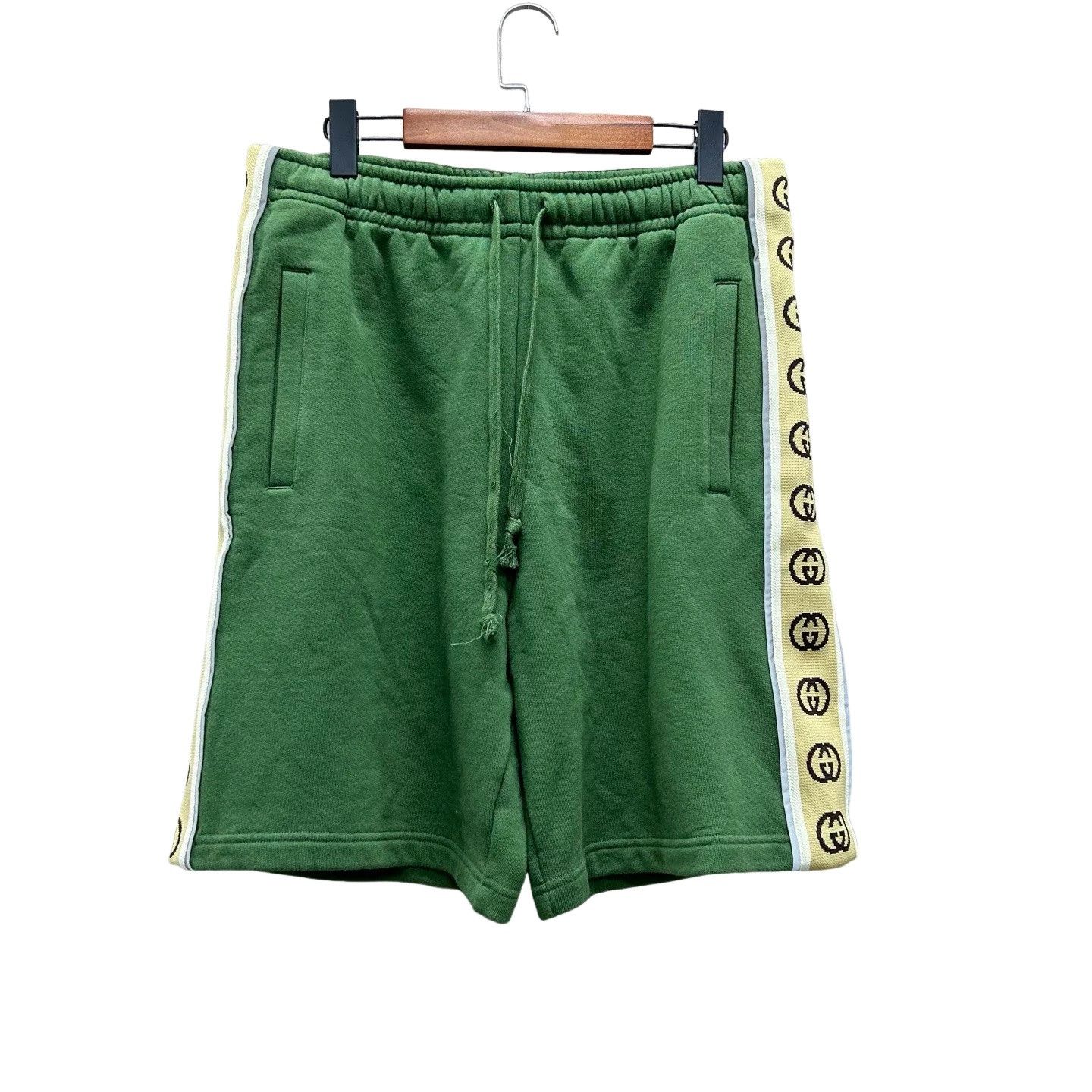 Gucci Gucci Logo Tape Shorts Size XS Size US 28 / EU 44 - 1 Thumbnail