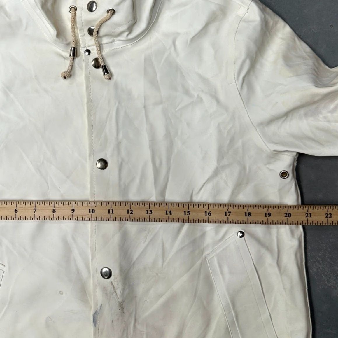 Stutterheim VINTAGE Stutterheim Goteborg Coat Raincoat Womens XS White Hooded Waterproof Snap Front Coat Womens XS White Stutterheim Rain Coat Size XS / US 0-2 / IT 36-38 - 6 Thumbnail