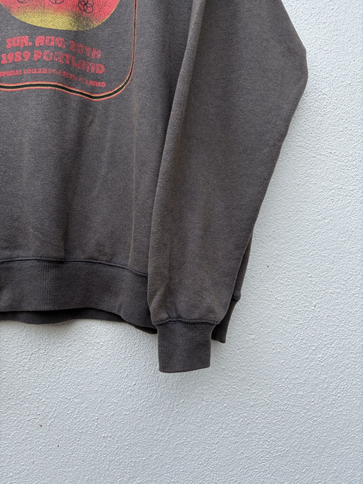 Japanese Brand × Vintage Vintage 80s Sun Faded Big Logo Baggy Sweatshirt Size US L / EU 52-54 / 3 - 5 Thumbnail