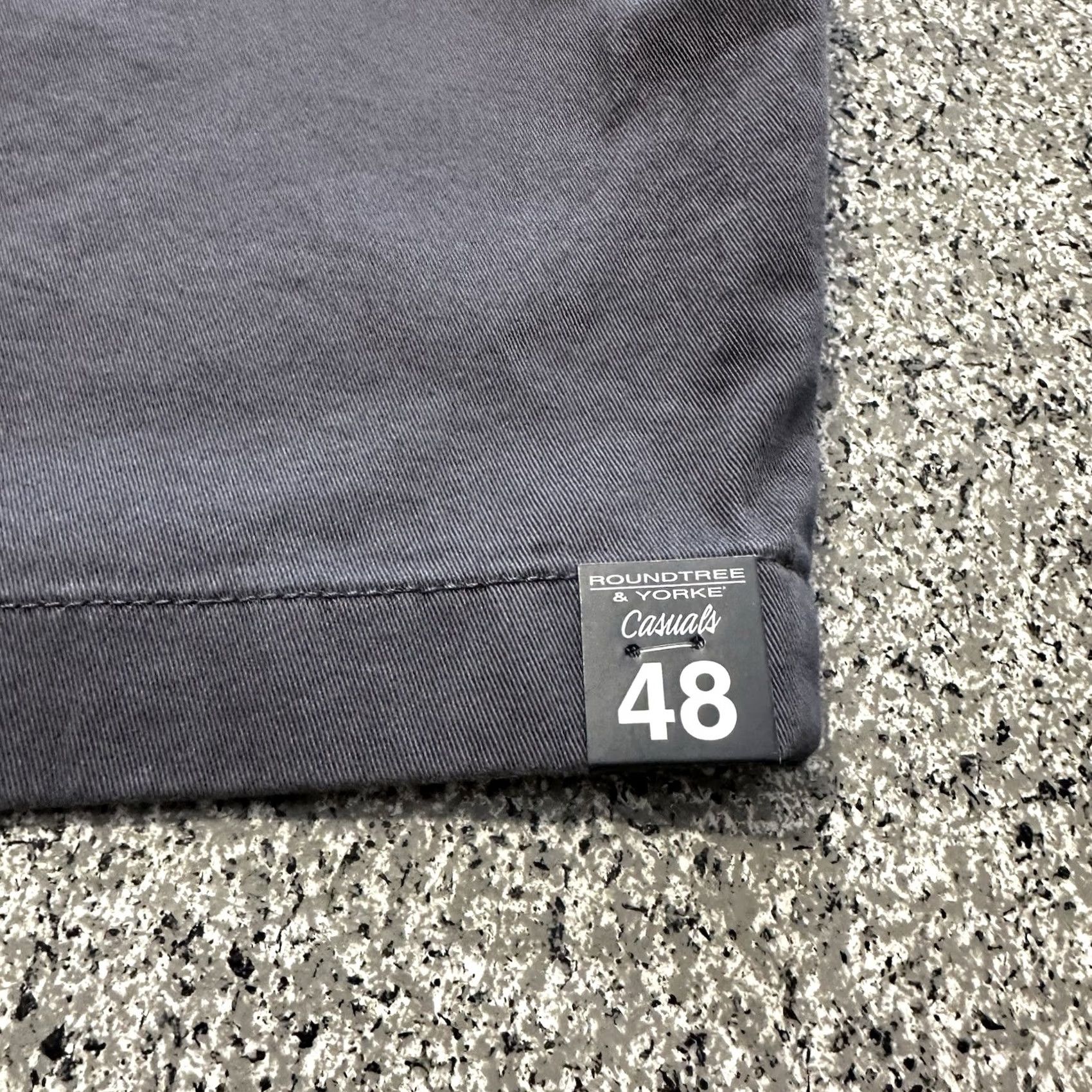 Roundtree & Yorke Roundtree & Yorke Shorts Mens 48 Big & Tall Grey Flat Front 9” Stretch Casual Size US 32 / EU 48 - 5 Thumbnail