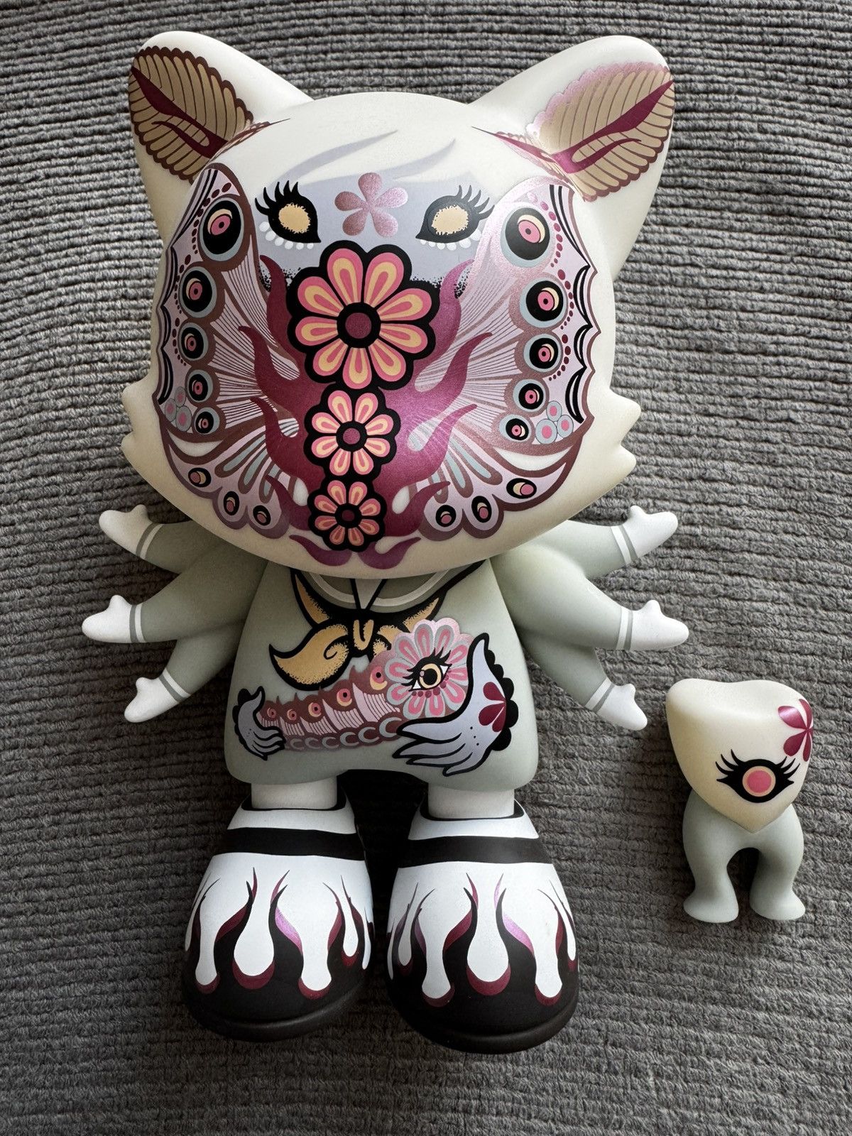 Other WHITE LOTUS SUPERJANKY 8“ Designer Toy JUNKO MIZUNO Size ONE SIZE - 4 Thumbnail