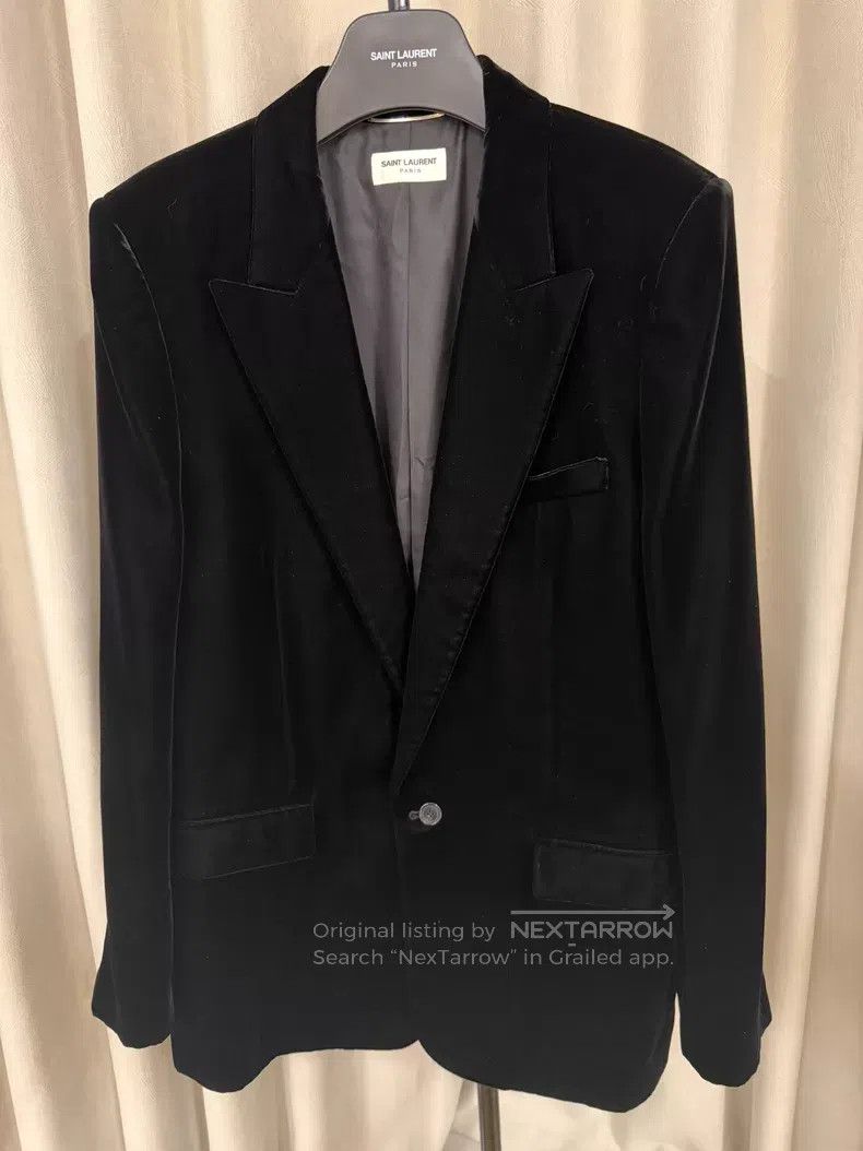 Saint Laurent Paris Saint Laurent Paris Velvet Notched Lapel Smoking Jacket Size US L / EU 52-54 / 3 - 1 Thumbnail