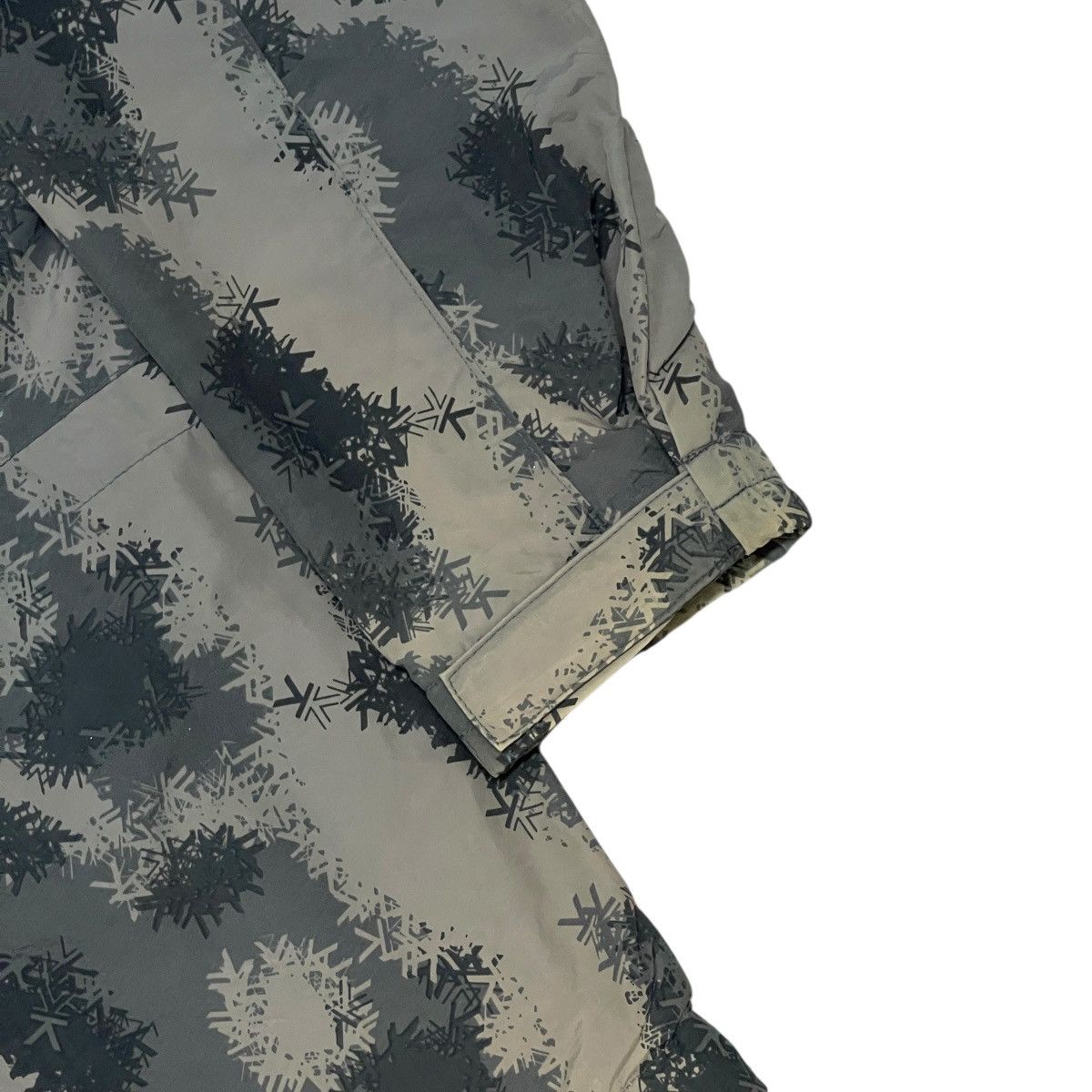Karrimor Vtg Karrimor Camouflage Hooded Gorpcore WindbreakerJacket Size US XL / EU 56 / 4 - 21 Thumbnail