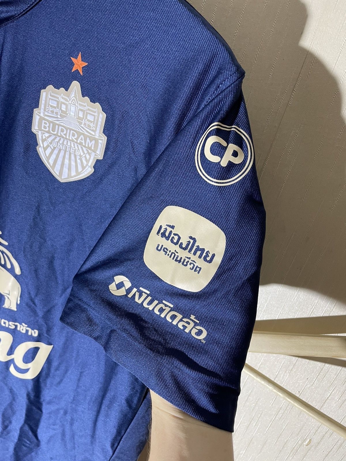 Vintage Buriram soccer jersey streetwear Size US XL / EU 56 / 4 - 5 Thumbnail