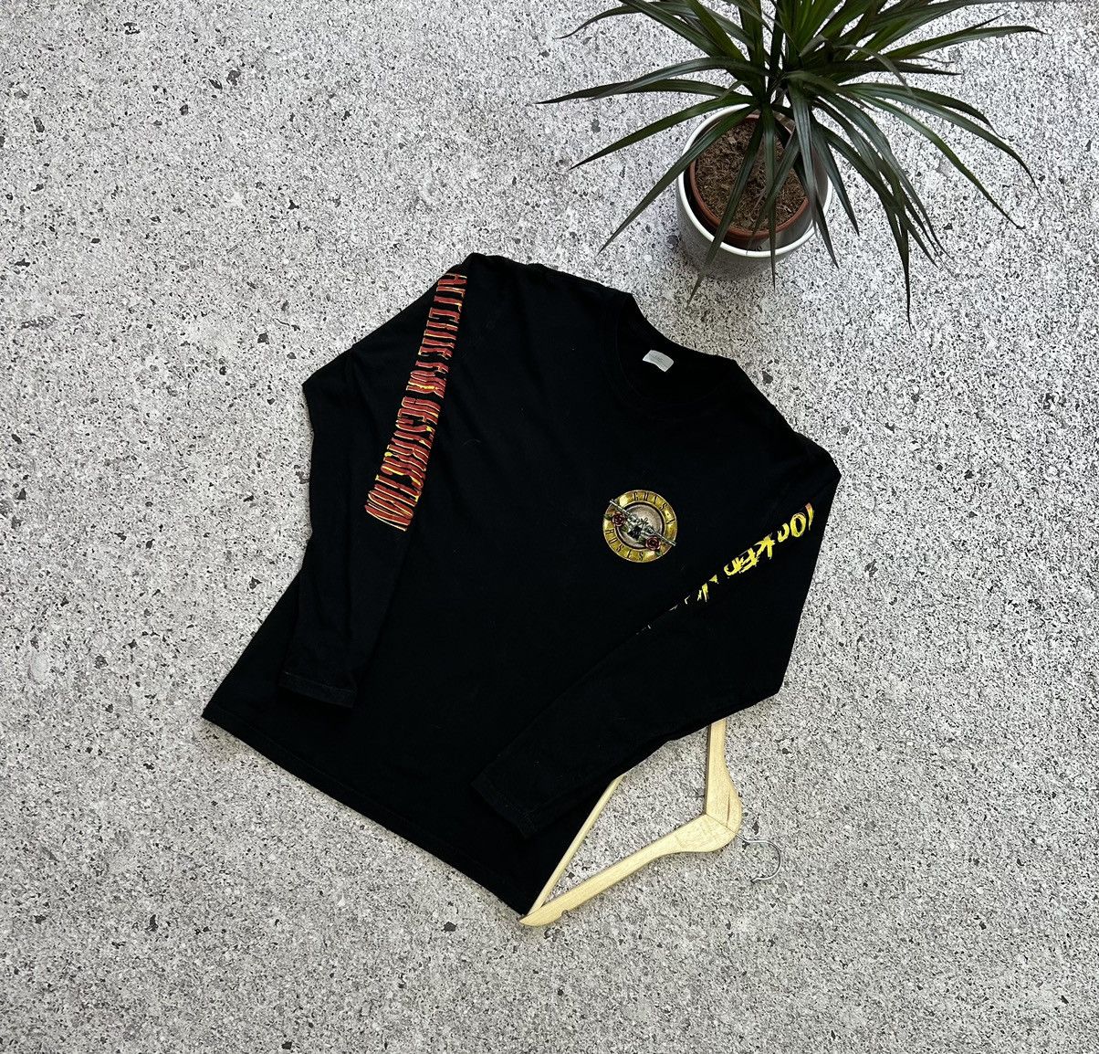 Band Tees × Vintage Vintage Guns N Roses Appetite For Destruction 2018 T-Shirt Size US L / EU 52-54 / 3 - 2 Thumbnail