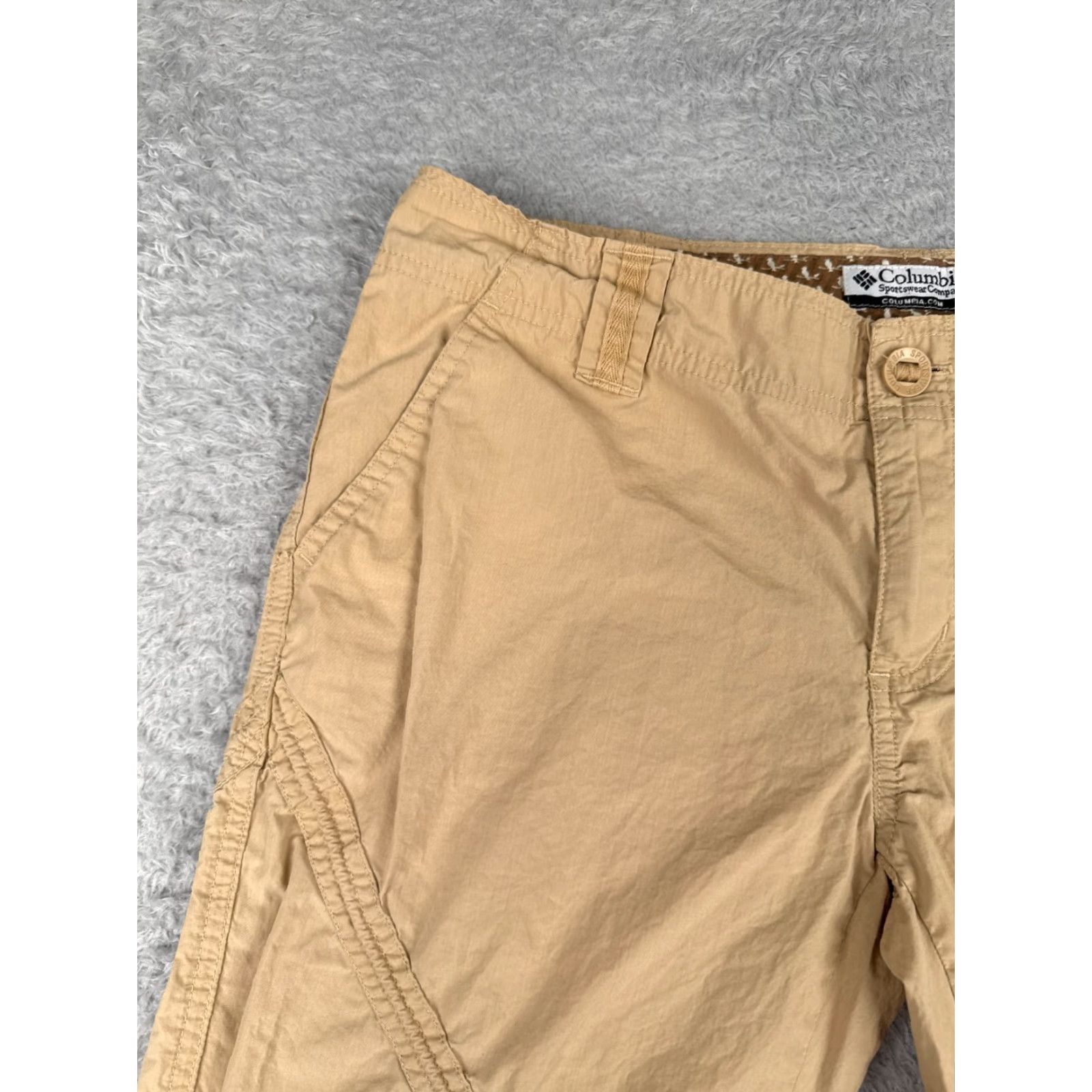Vintage Columbia Women's Cargo Shorts Size 4 Beige 100% Cotton Hiking Casual 14 Inseam Regular Fit Size 27" / US 4 / IT 40 - 4 Thumbnail
