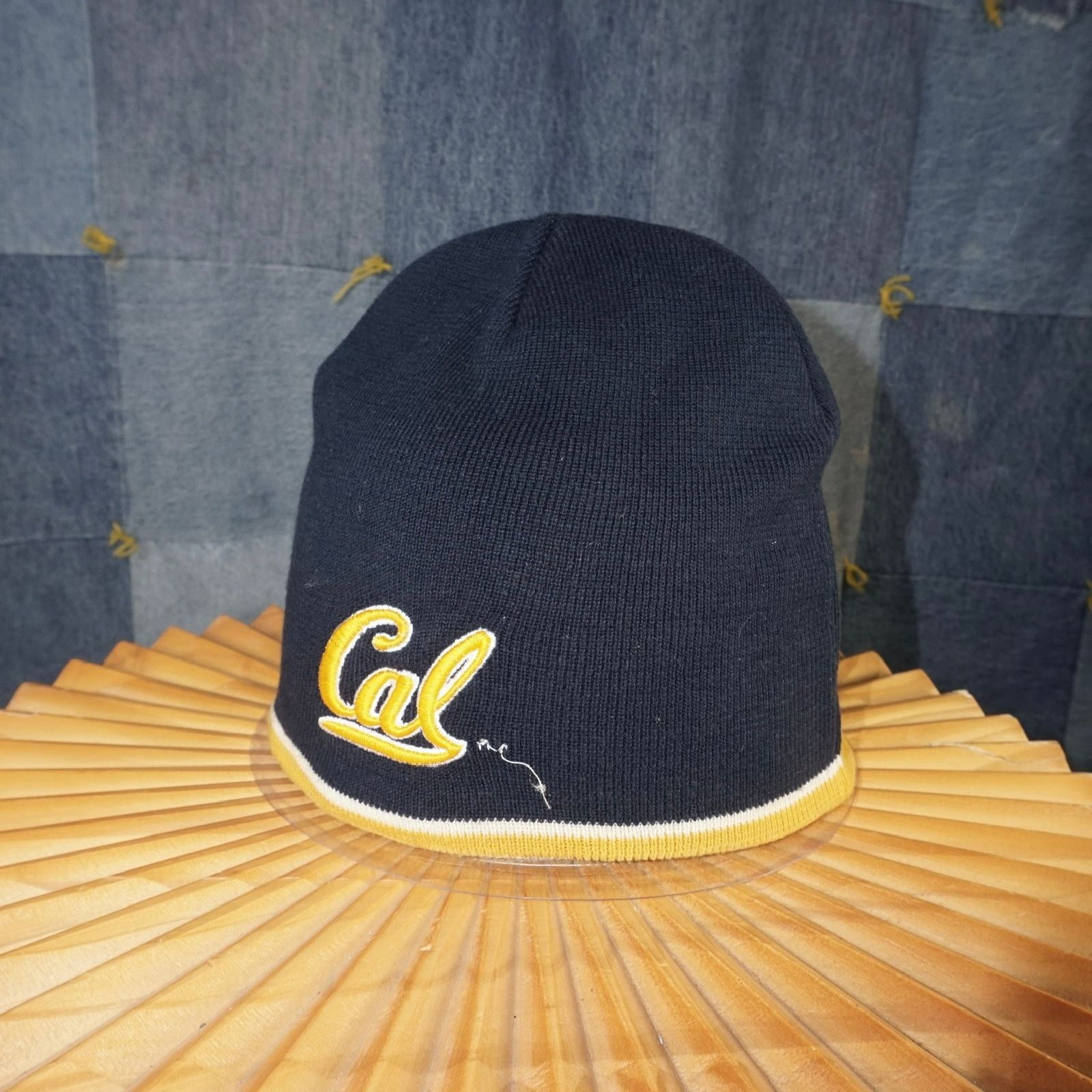 Colosseum Athletics OSFA - Vintage Y2K Cal State University embroider 00s beanie Size ONE SIZE - 2 Thumbnail