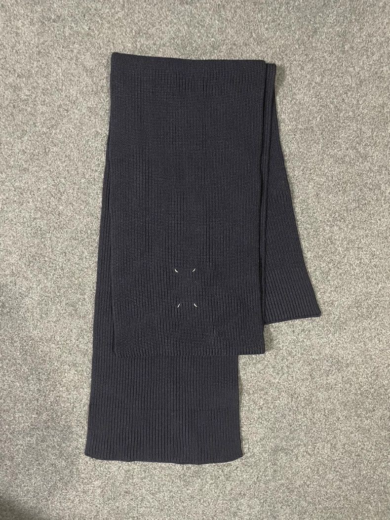 Maison Margiela Maison Margiela Scarf 2501-Nextarrow Size ONE SIZE - 1 Thumbnail