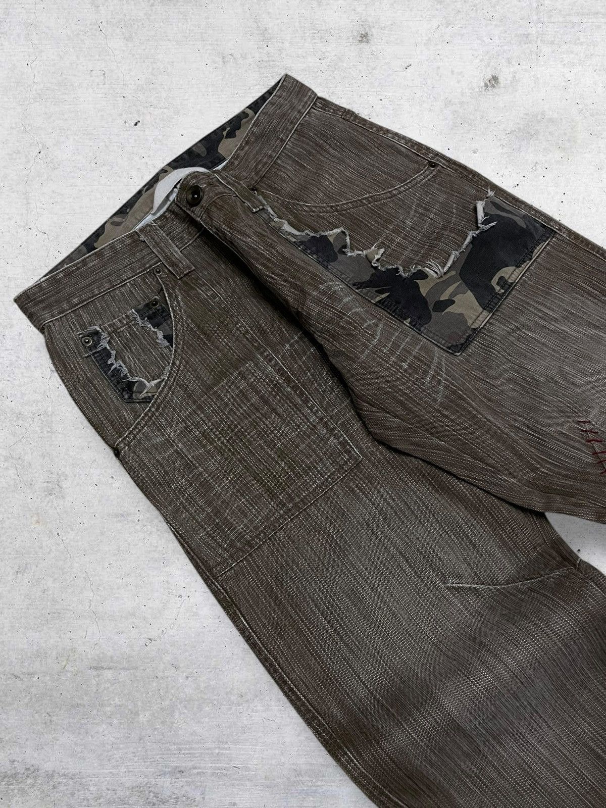 KMRii VINTAGE GUMU INTERNATIONAL OG JAPAN DESIGNER COMBAT DENIM Size US 30 / EU 46 - 7 Thumbnail
