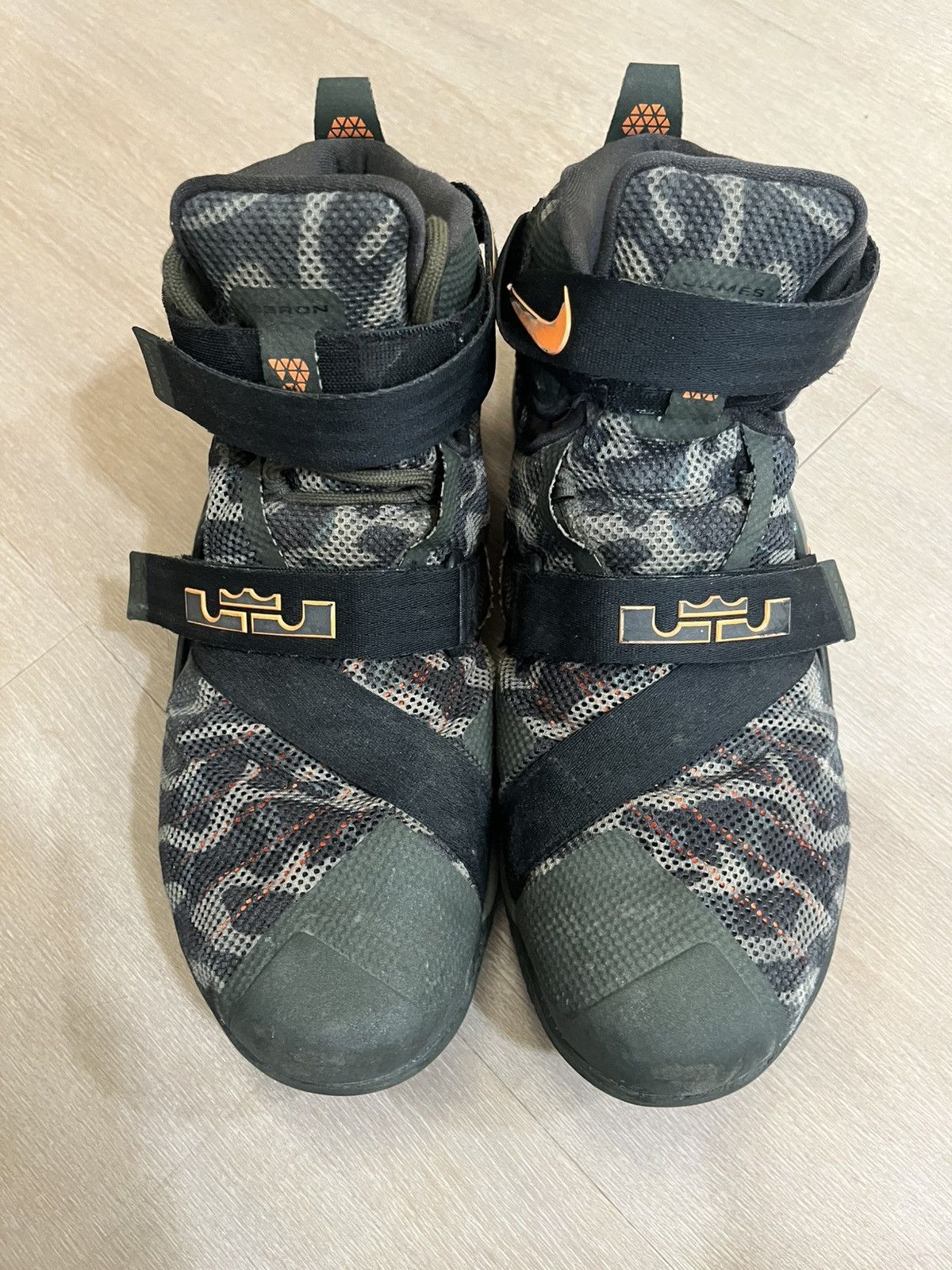 Nike Nike Lebron Sneakers Size US 11 / EU 44 - 5 Thumbnail