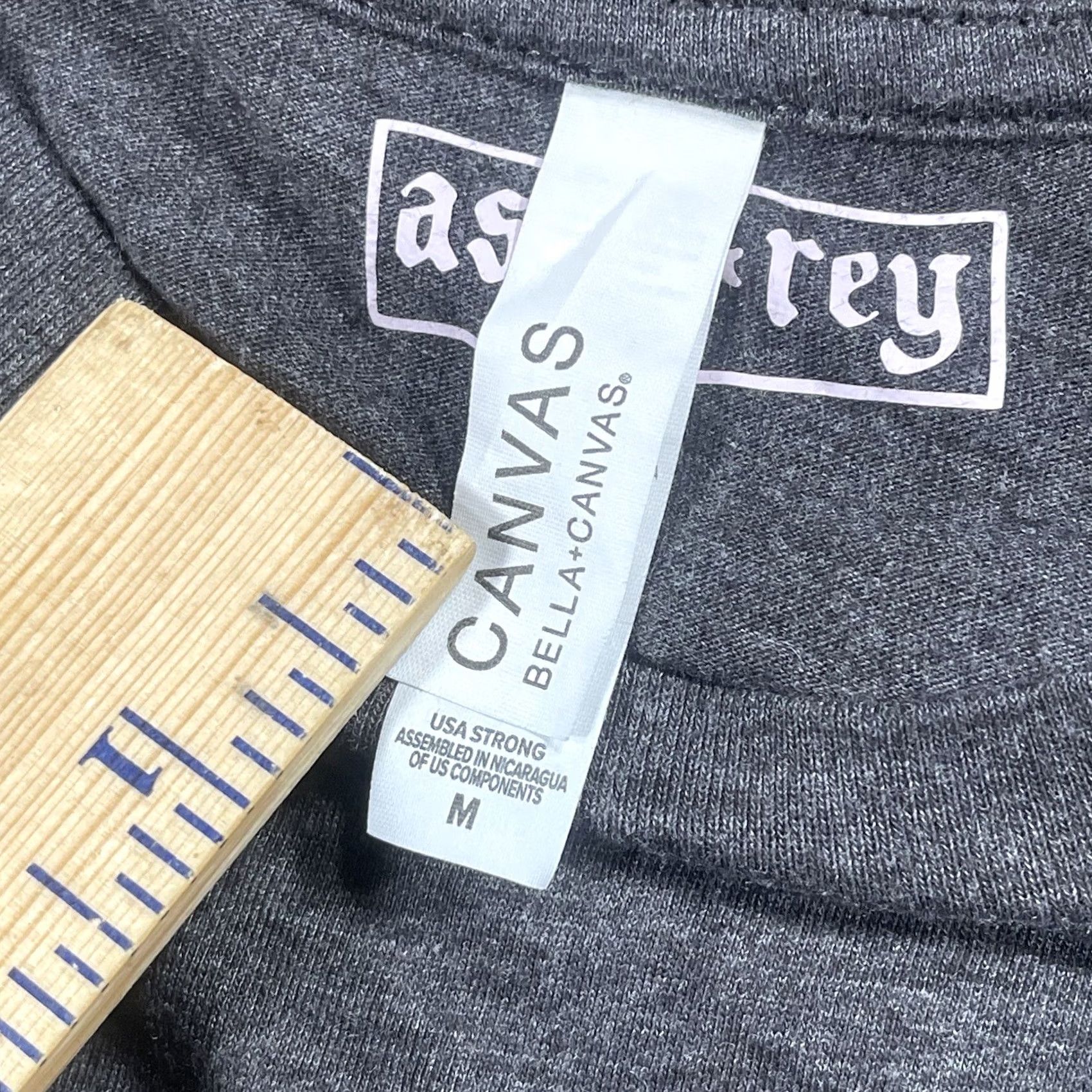 Vintage Bella + Canvas T-Shirt Mens M Medium Dark Gray CrewNeck Short Sleeve Canvas Astorrey Poly-Cotton Blend Size US M / EU 48-50 / 2 - 7 Thumbnail