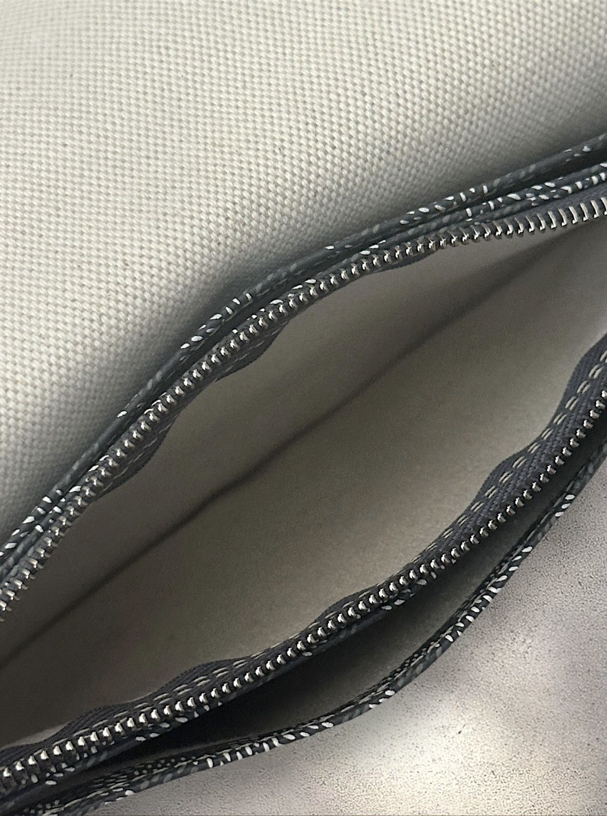 Goyard Goyard Limited Butterfly Plummet Bag Size ONE SIZE - 12 Thumbnail