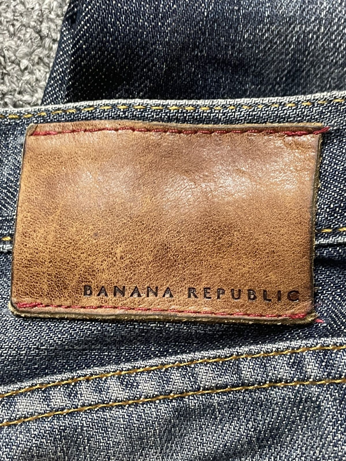 Banana Republic × Vintage Banana Republic Regular Fit Ripped Jeans (112) Size US 31 - 11 Thumbnail