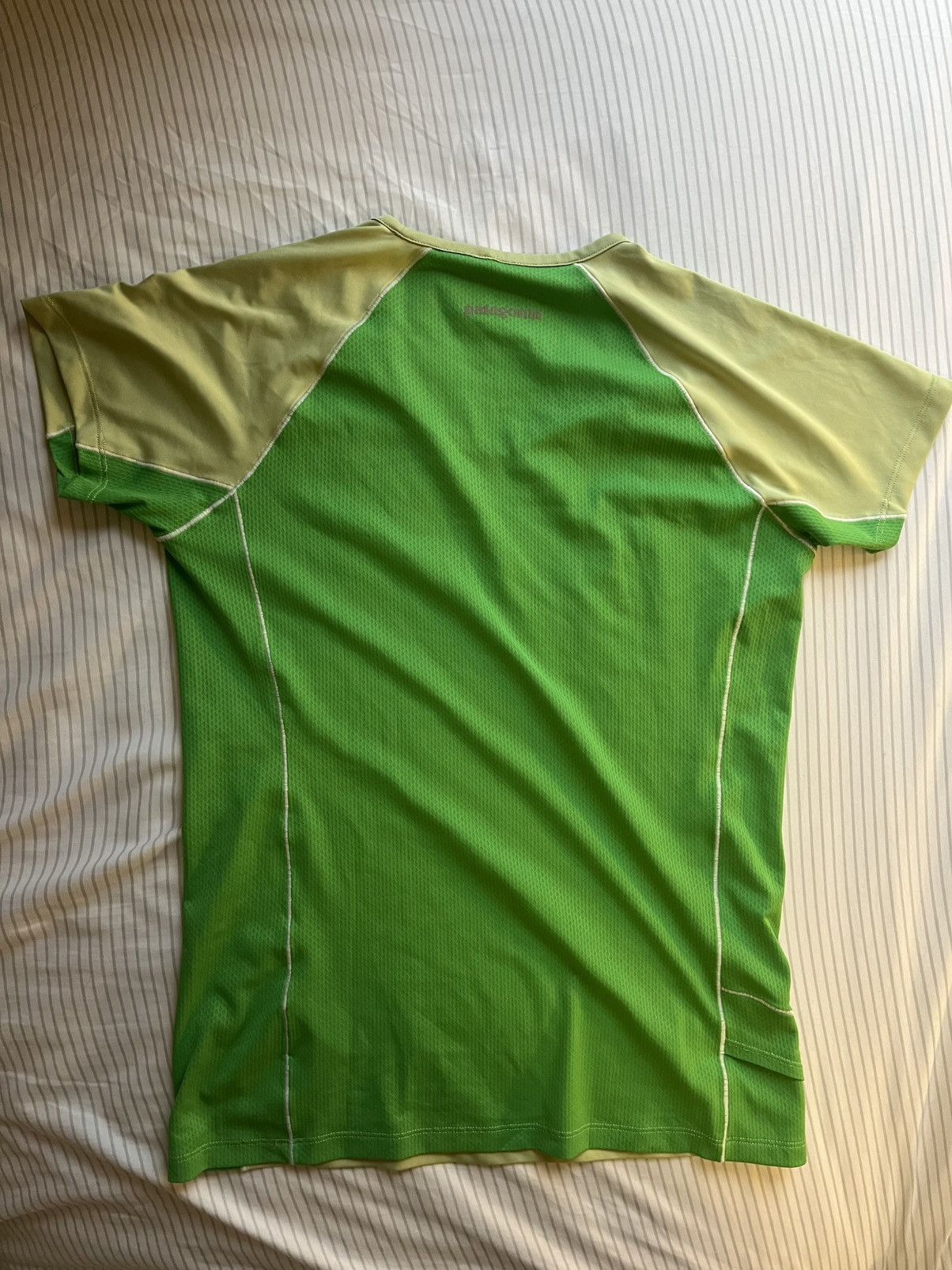 Patagonia Vibrant Y2K Paneled Sports Top Size M / US 6-8 / IT 42-44 - 3 Thumbnail