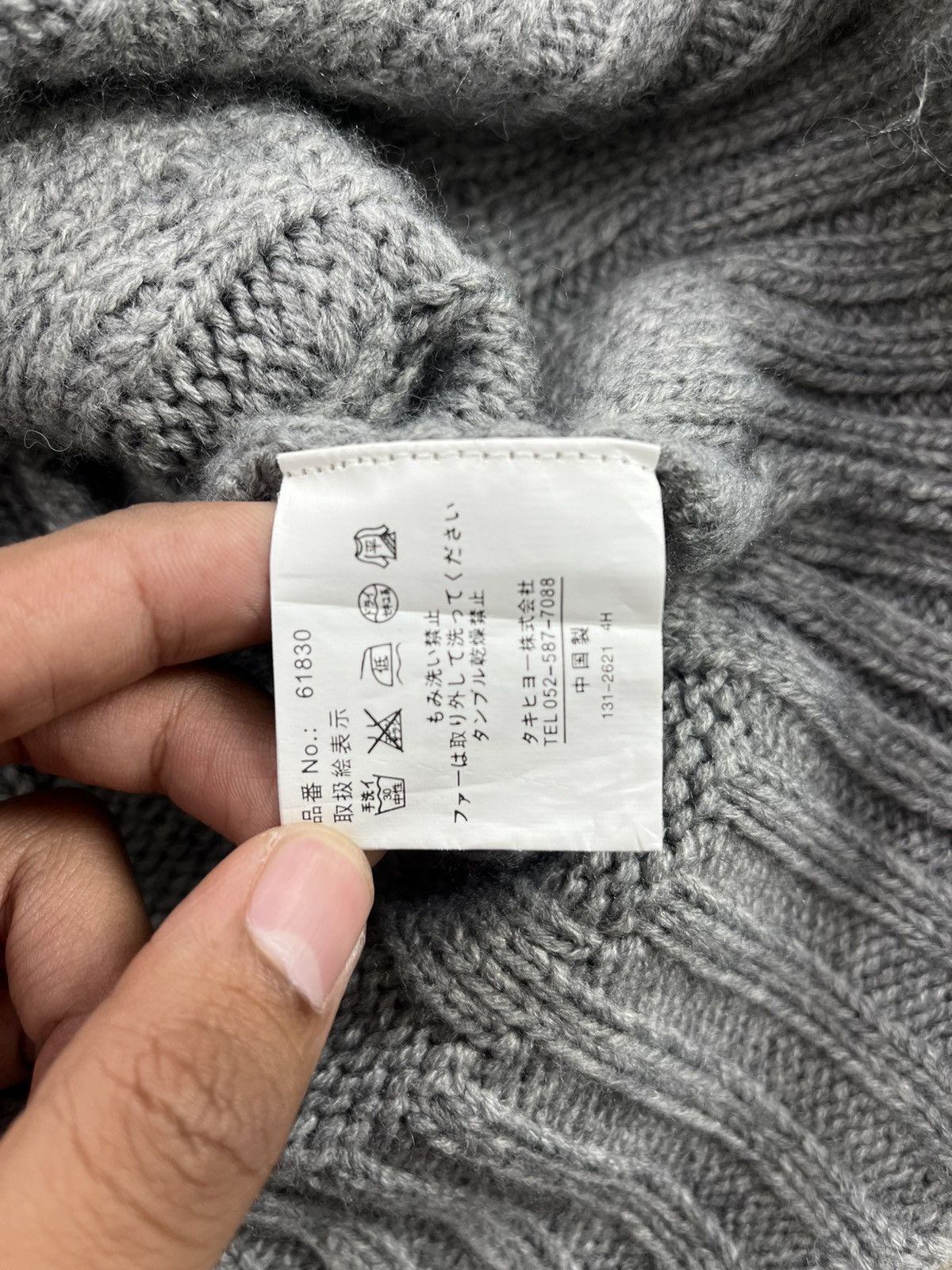 20471120 Vintage Takjudy Faux Fur Lgb Style Knitwear Cardigans Winter Size US M / EU 48-50 / 2 - 9 Thumbnail