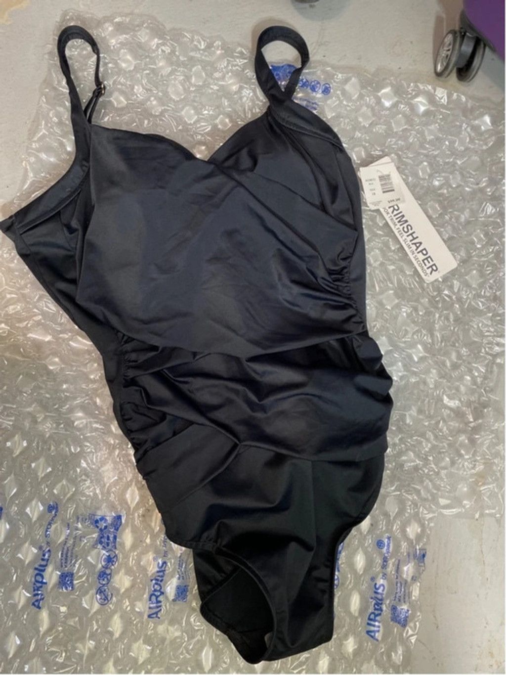 Other Women's Trimshapers Swimsuit Black Size 18 Size XL / US 12-14 / IT 48-50 - 1 Thumbnail