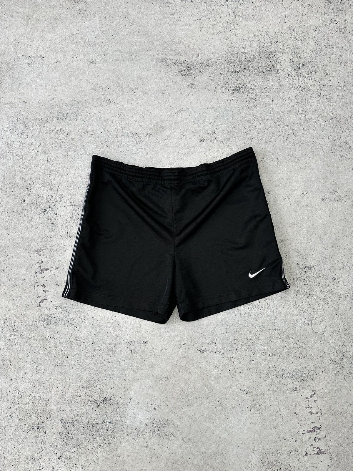 Nike Vintage Nike shorts 90s Size US 32 / EU 48 - 1 Thumbnail