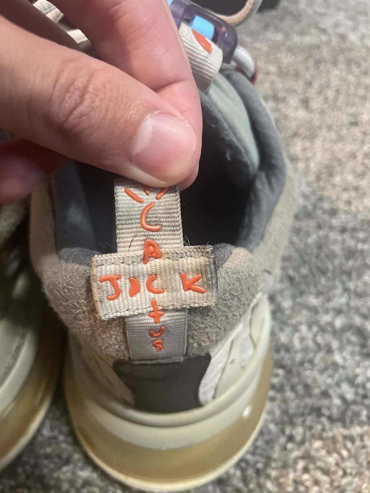 Nike × Travis Scott Nike Travis Scott x Air Max 270 Cactus Trails Size US 11 / EU 44 - 2 Thumbnail
