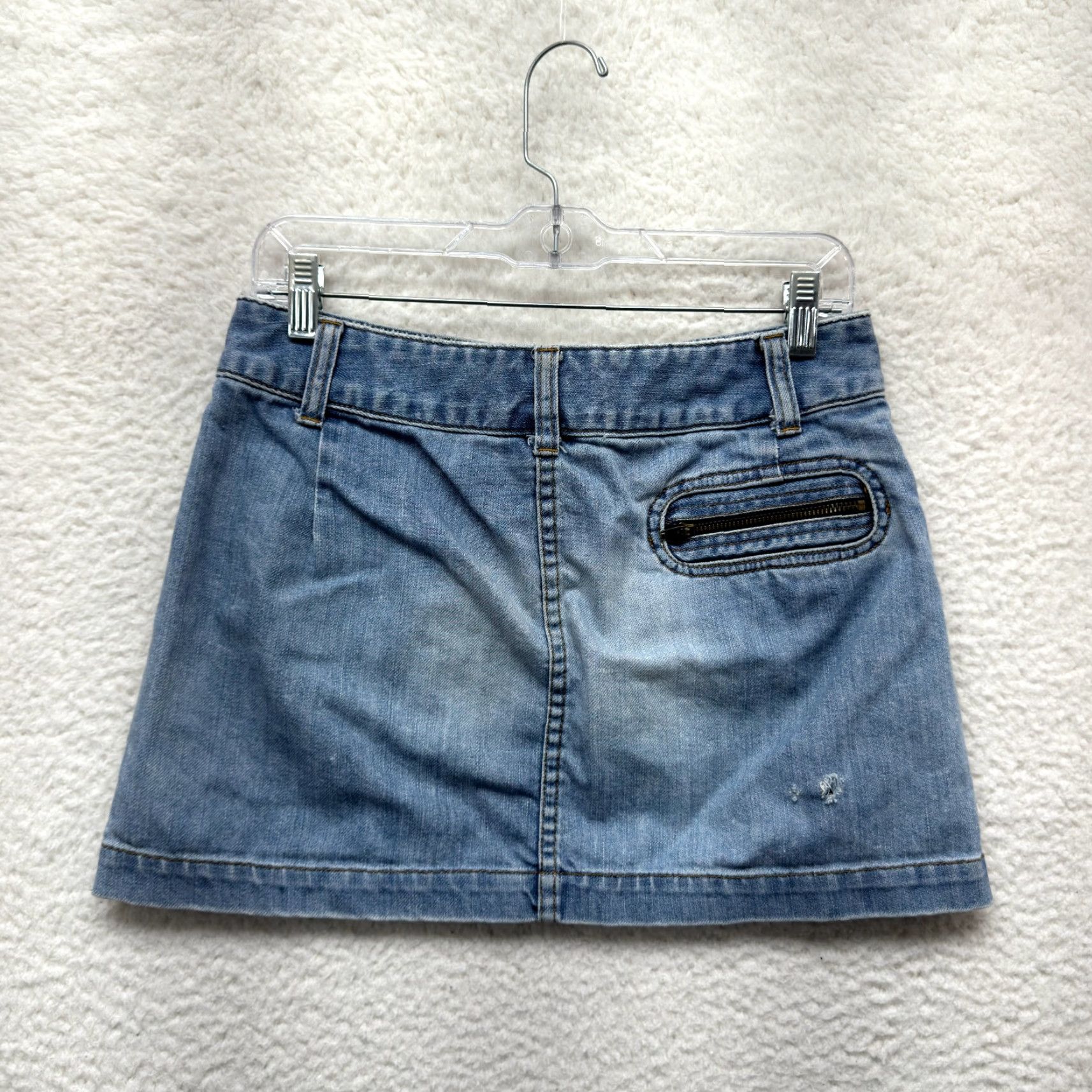 American Eagle Outfitters Y2K Vintage Demin Mini Skirt 6 27 Medium Low Rise Jean Fairy Cyber Grunge Womens Jeans Skirt Size 32" / US 10 / IT 46 - 2 Thumbnail