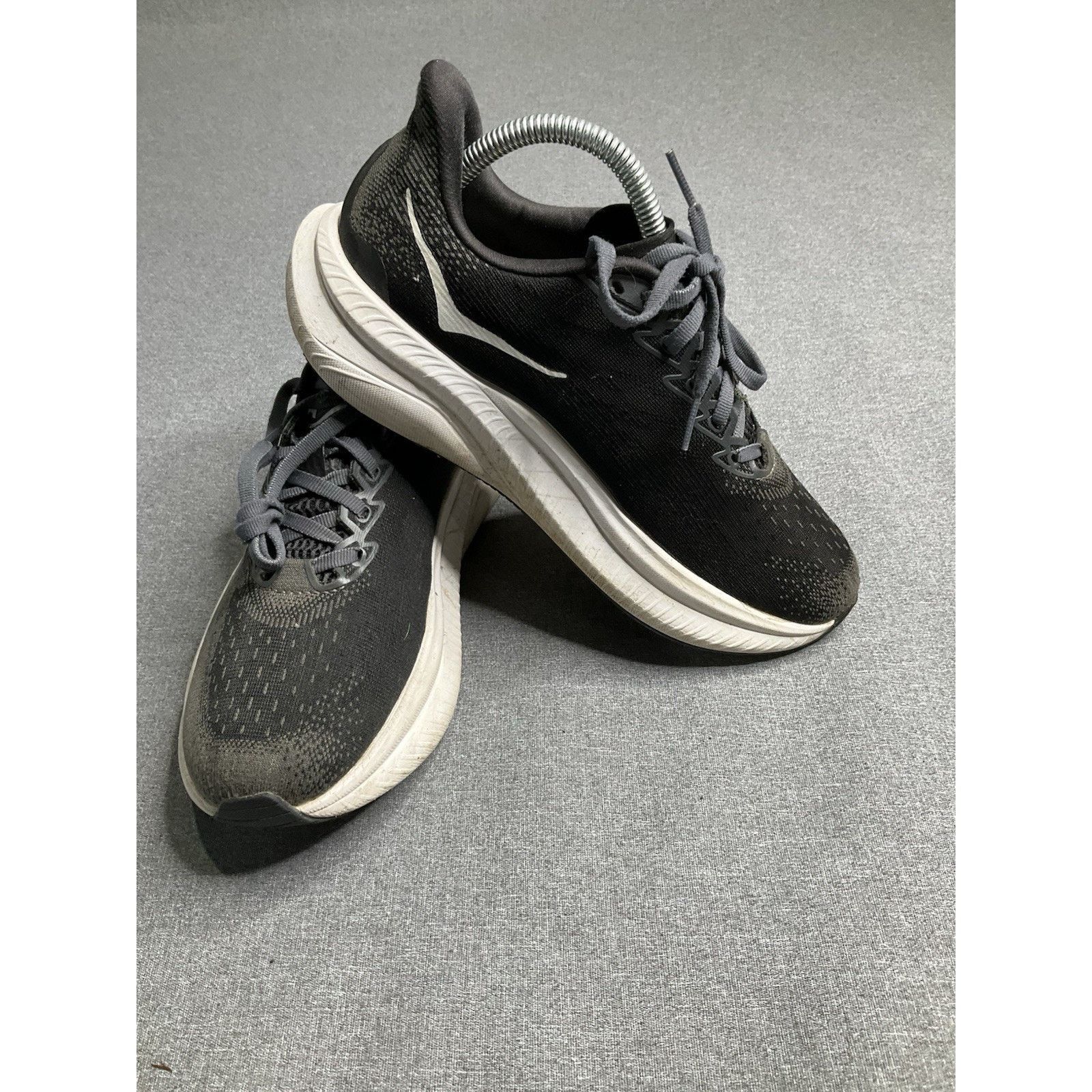 Hoka Hoka One One Mach 6 Womens Black And White Size 7.5 Running Size US 7.5 / IT 37.5 - 6 Thumbnail