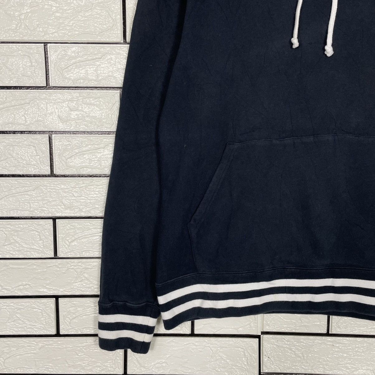 Champion Champion Black Pullover Hoodie Size US M / EU 48-50 / 2 - 3 Thumbnail
