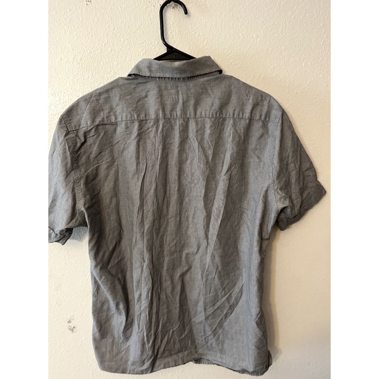 H&M H&M Men's Button-Up Shirt Short Sleeve Regular Fit Size M Gray Solid Size US M / EU 48-50 / 2 - 3 Thumbnail