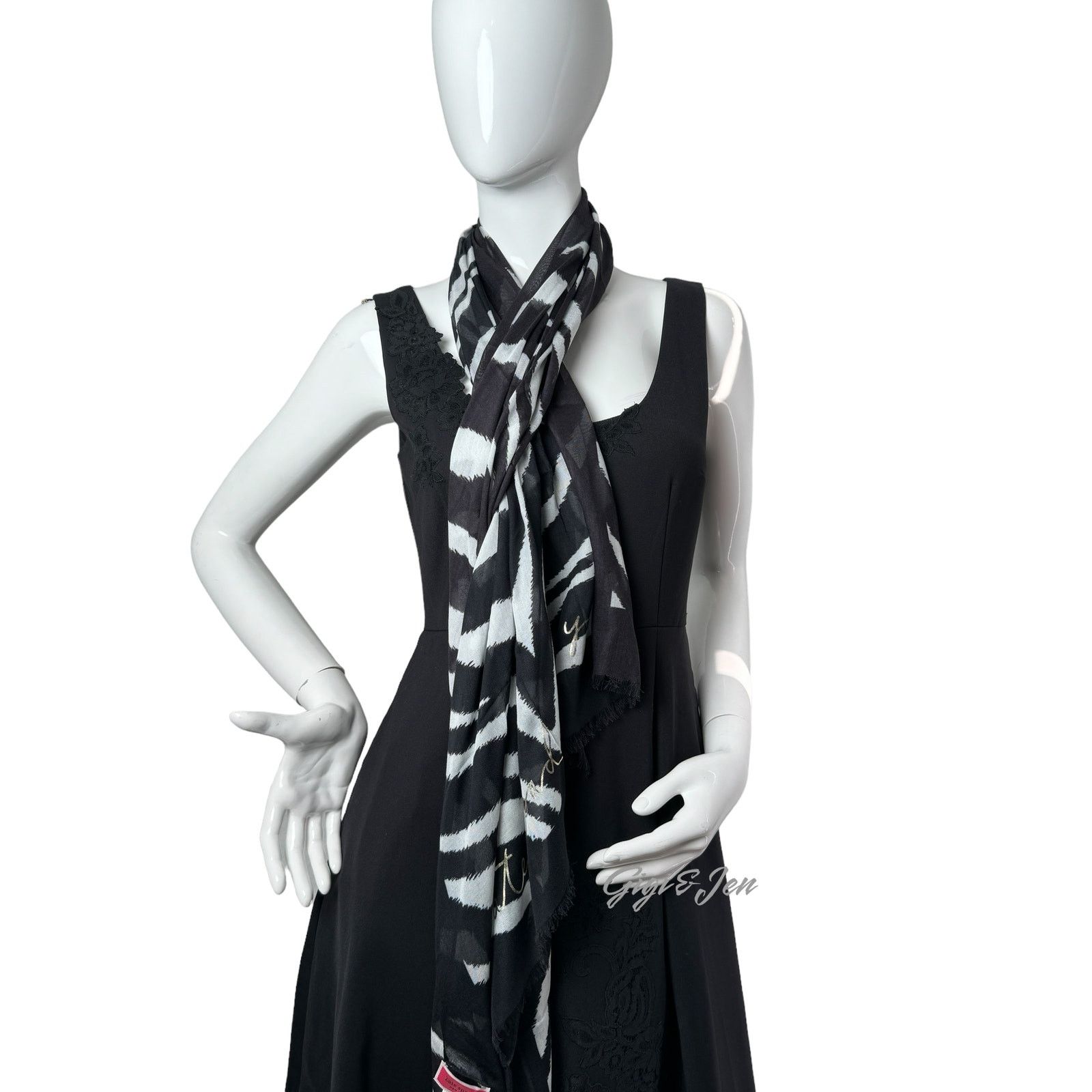 Kate Spade Kate Spade New York Zebra Print Oblong Scarf Accessory Size ONE SIZE - 1 Thumbnail