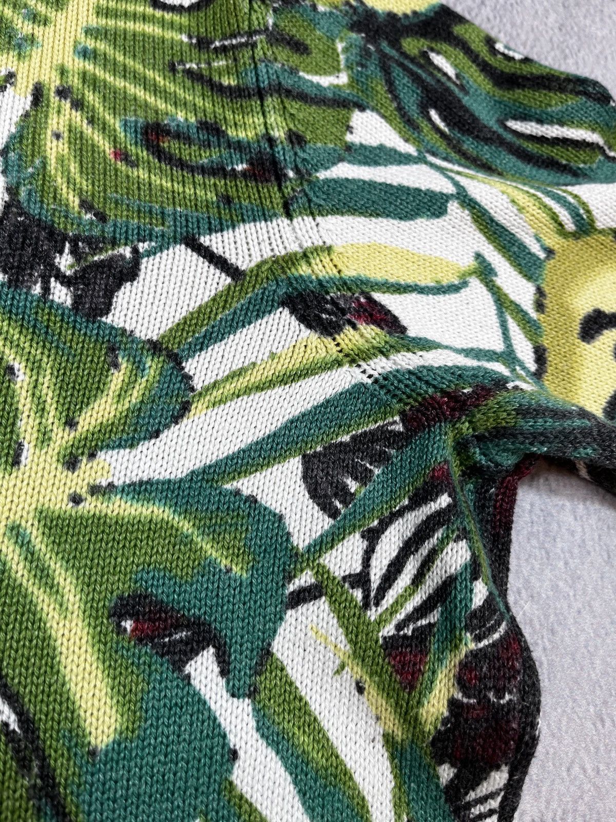 Vintage Vintage Y2K Japanese all over floral style pullover size L Size L / US 10 / IT 46 - 8 Thumbnail