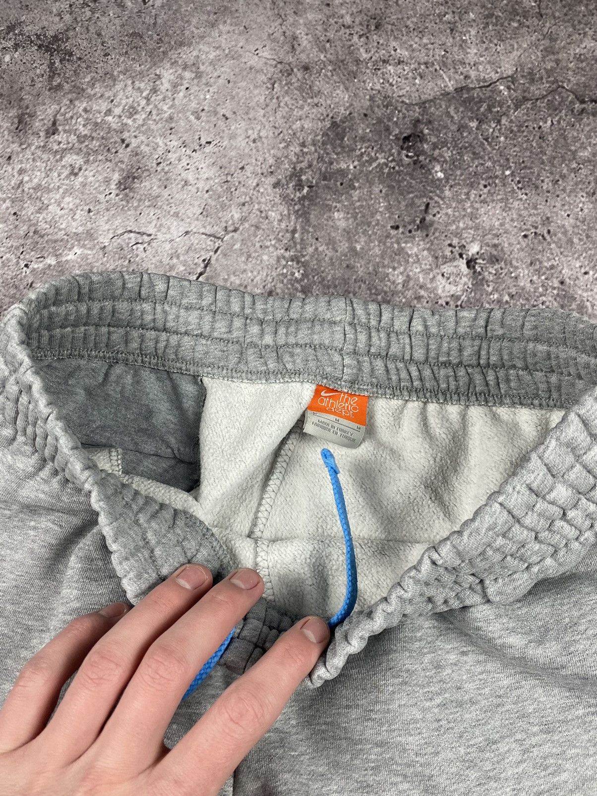 Nike Vintage Nike Baggy Sweatpants Size US 32 / EU 48 - 6 Thumbnail