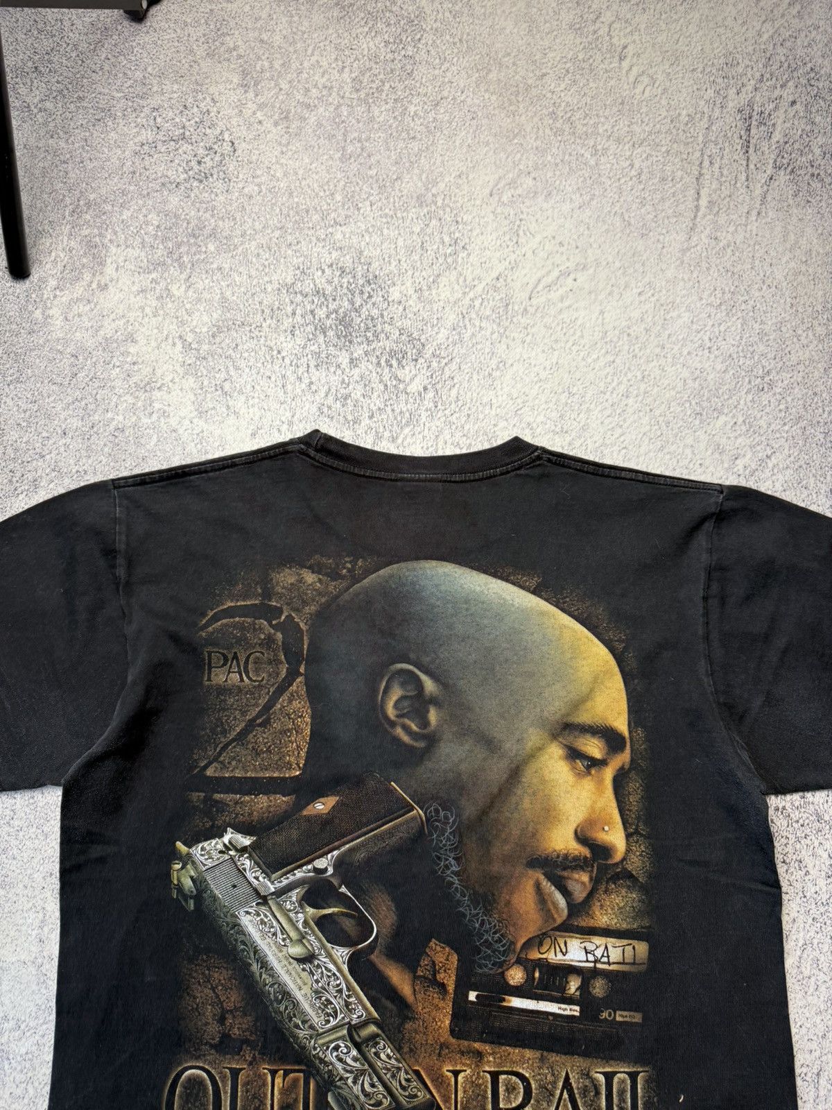 Vintage Vintage 2Pac Rap Tee Rock Tees 1996 Grail Very Rare Tee L Size US L / EU 52-54 / 3 - 16 Thumbnail