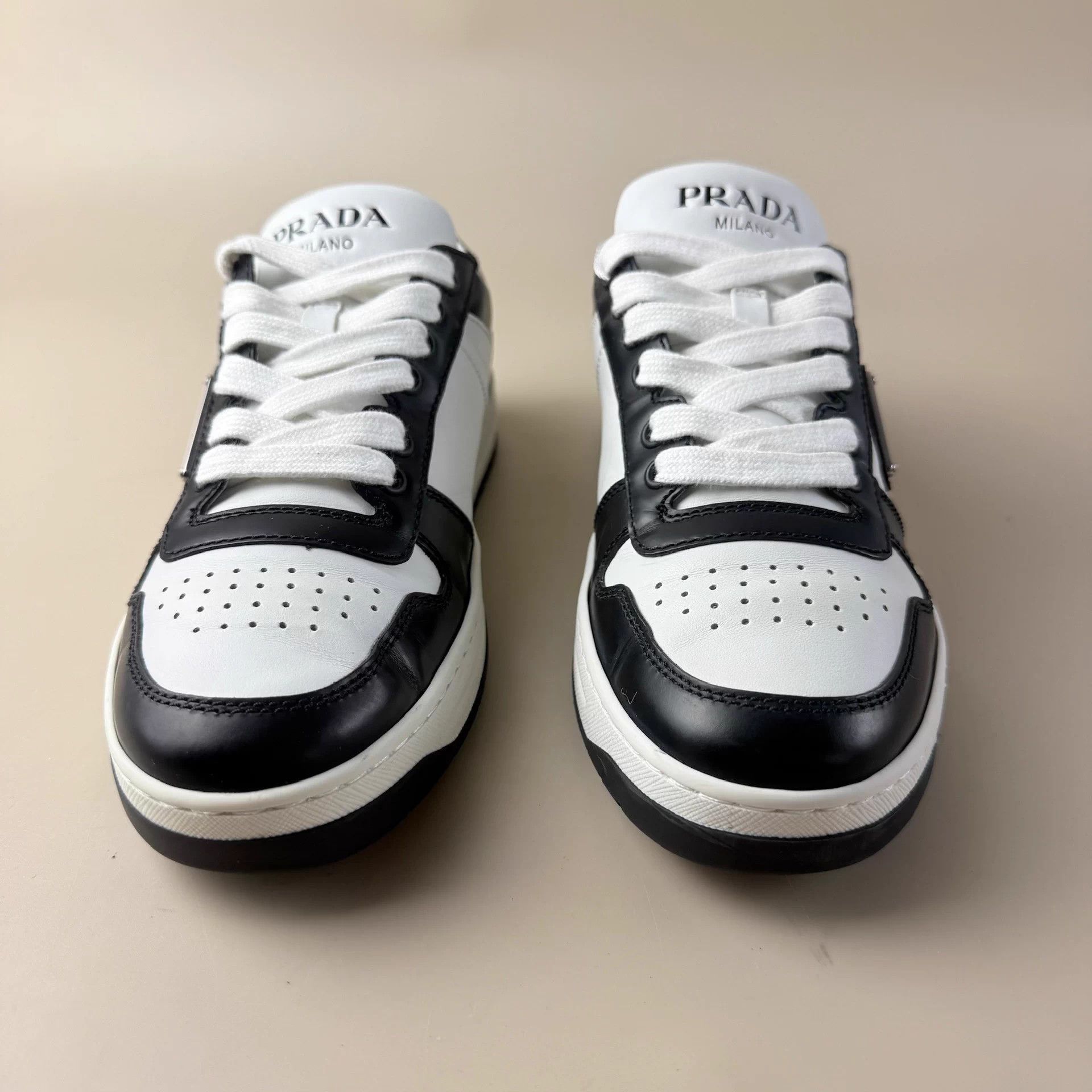 Prada Prada B&W Triangle Logo Sneakers 37 EU Size US 6 / IT 36 - 2 Thumbnail