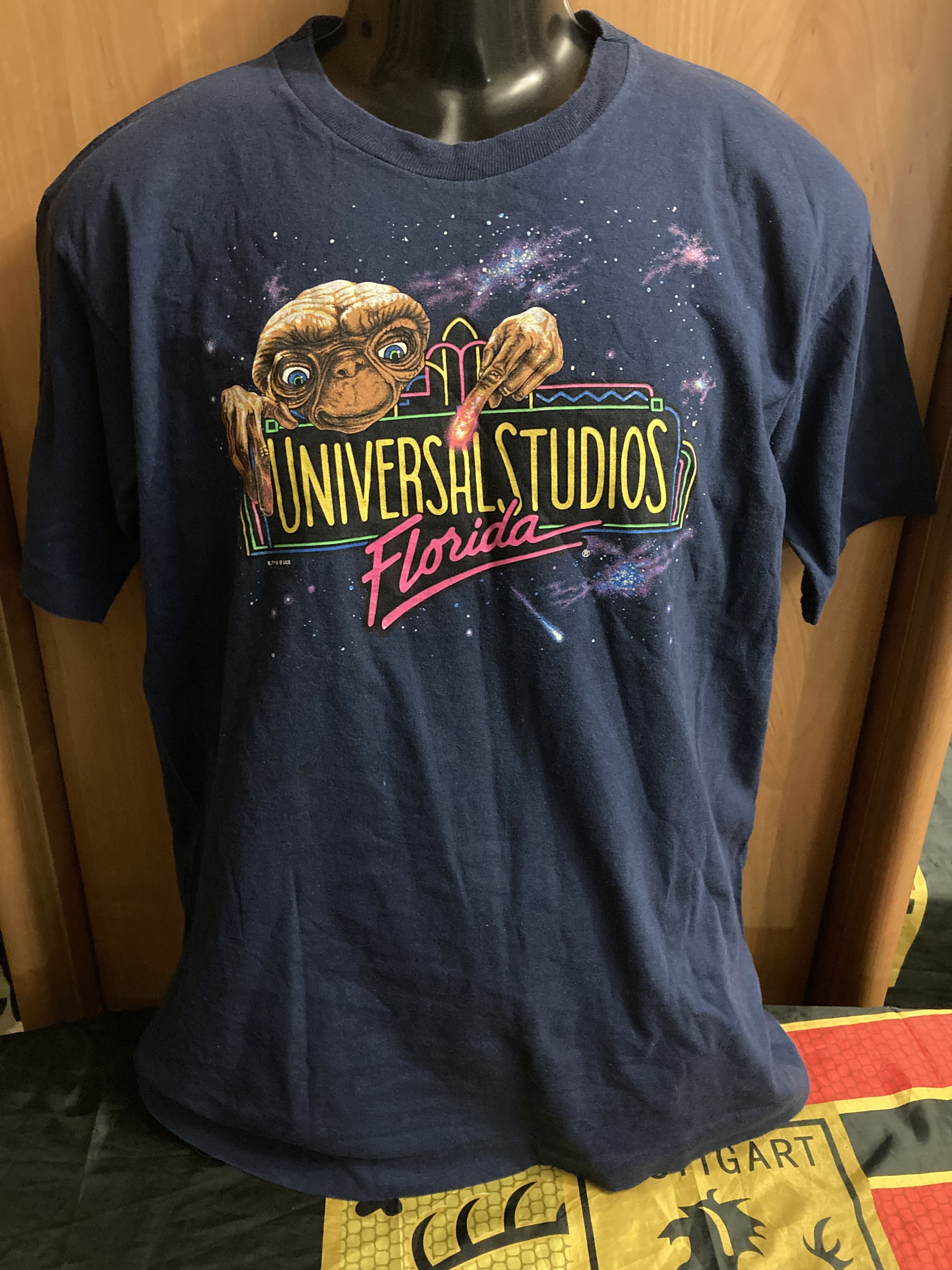 Universal Studios UNIVERSAL STUDIOS Florida Alien Vintage T-shirt Size US L / EU 52-54 / 3 - 1 Thumbnail