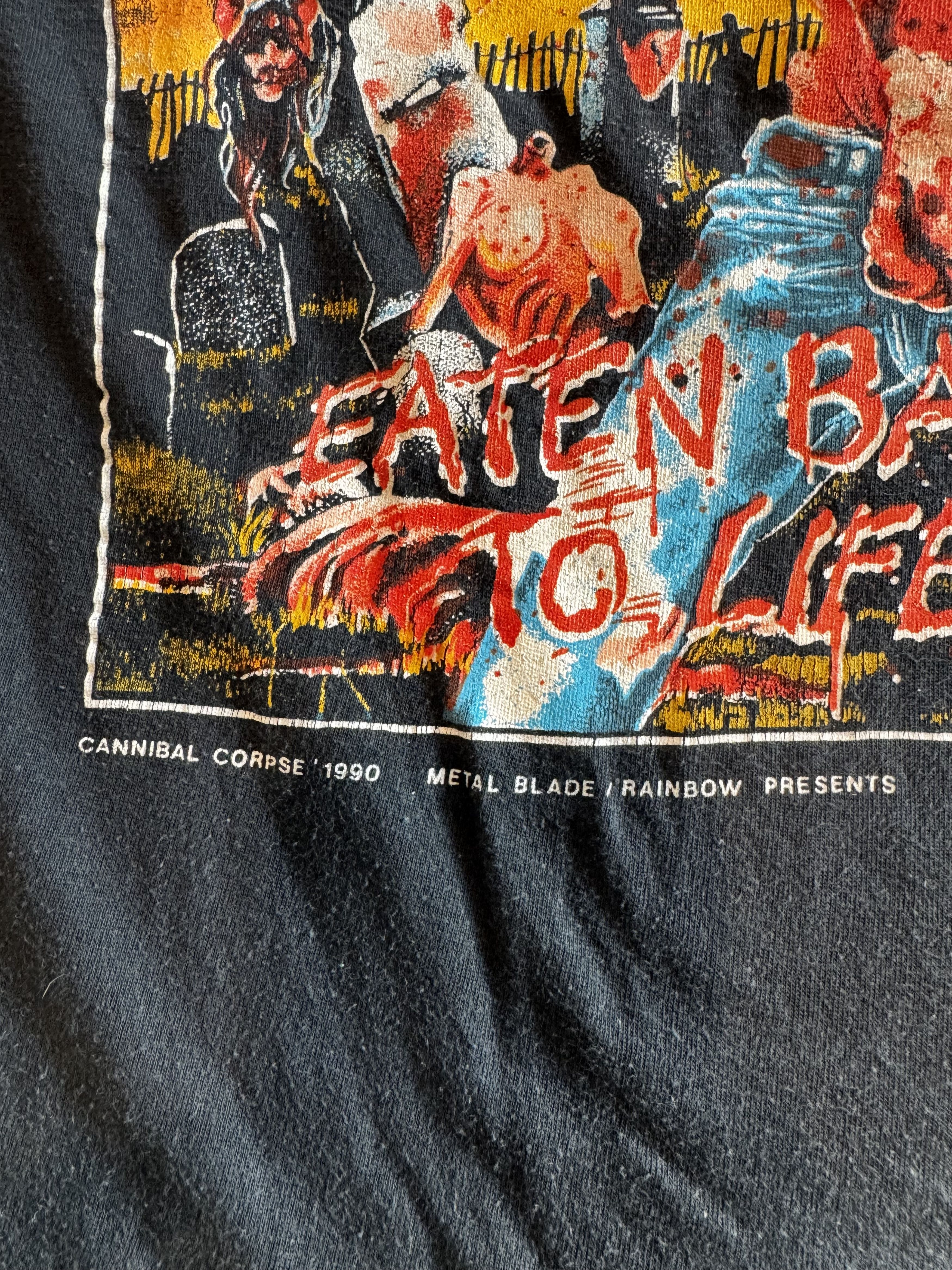 Vintage Vintage Cannibal Corpse Eaten Back To Life Tee Size US XL / EU 56 / 4 - 2 Thumbnail