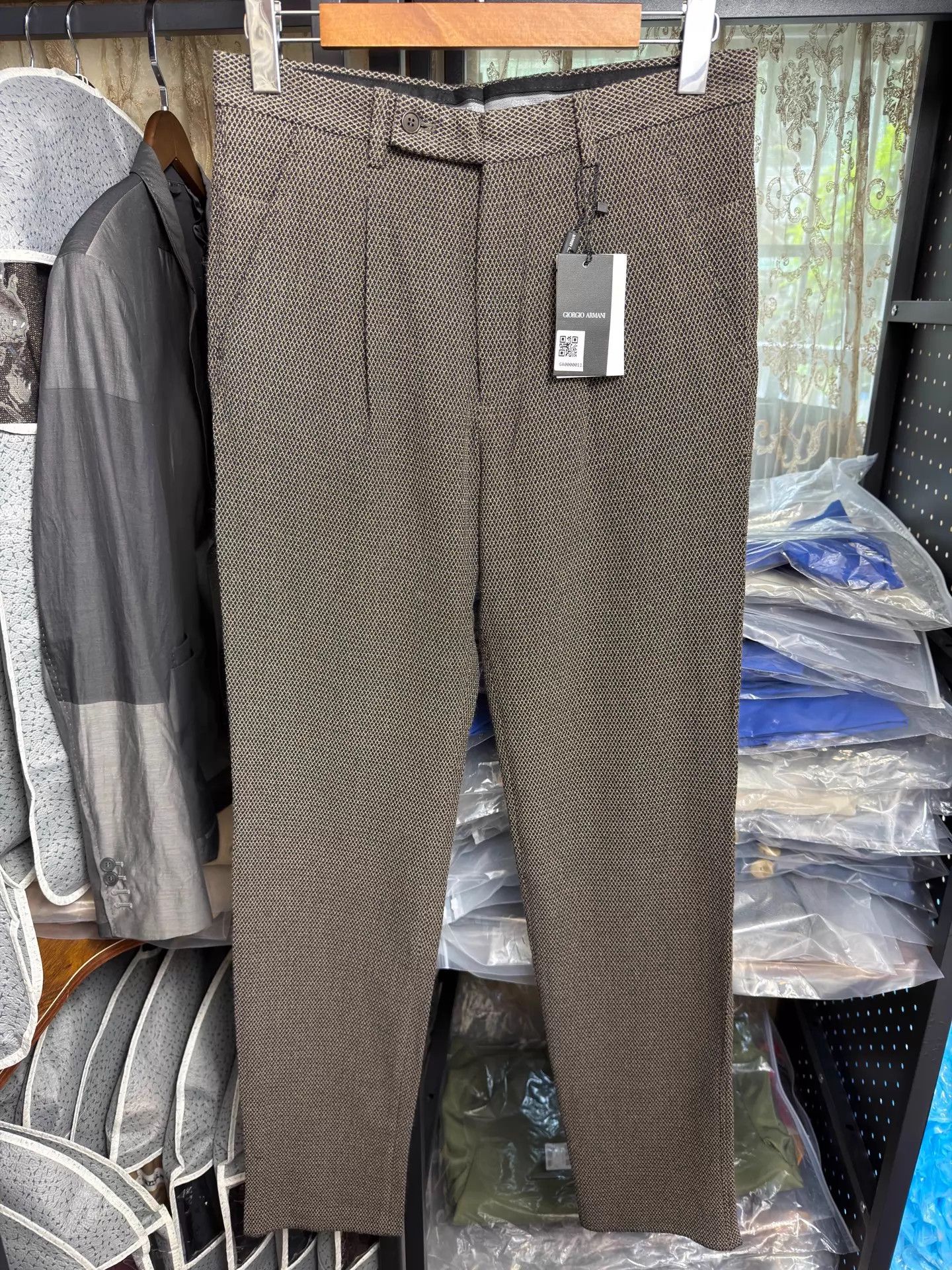 Giorgio Armani Giorgio Armani Slim Trousers 46 (Camel) Size US 30 / EU 46 - 1 Thumbnail