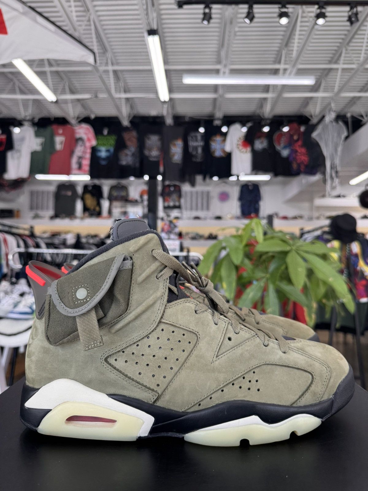 Jordan Brand Air Jordan 6 Travis Scott Size 11 (2019) Size US 11 / EU 44 - 6 Thumbnail