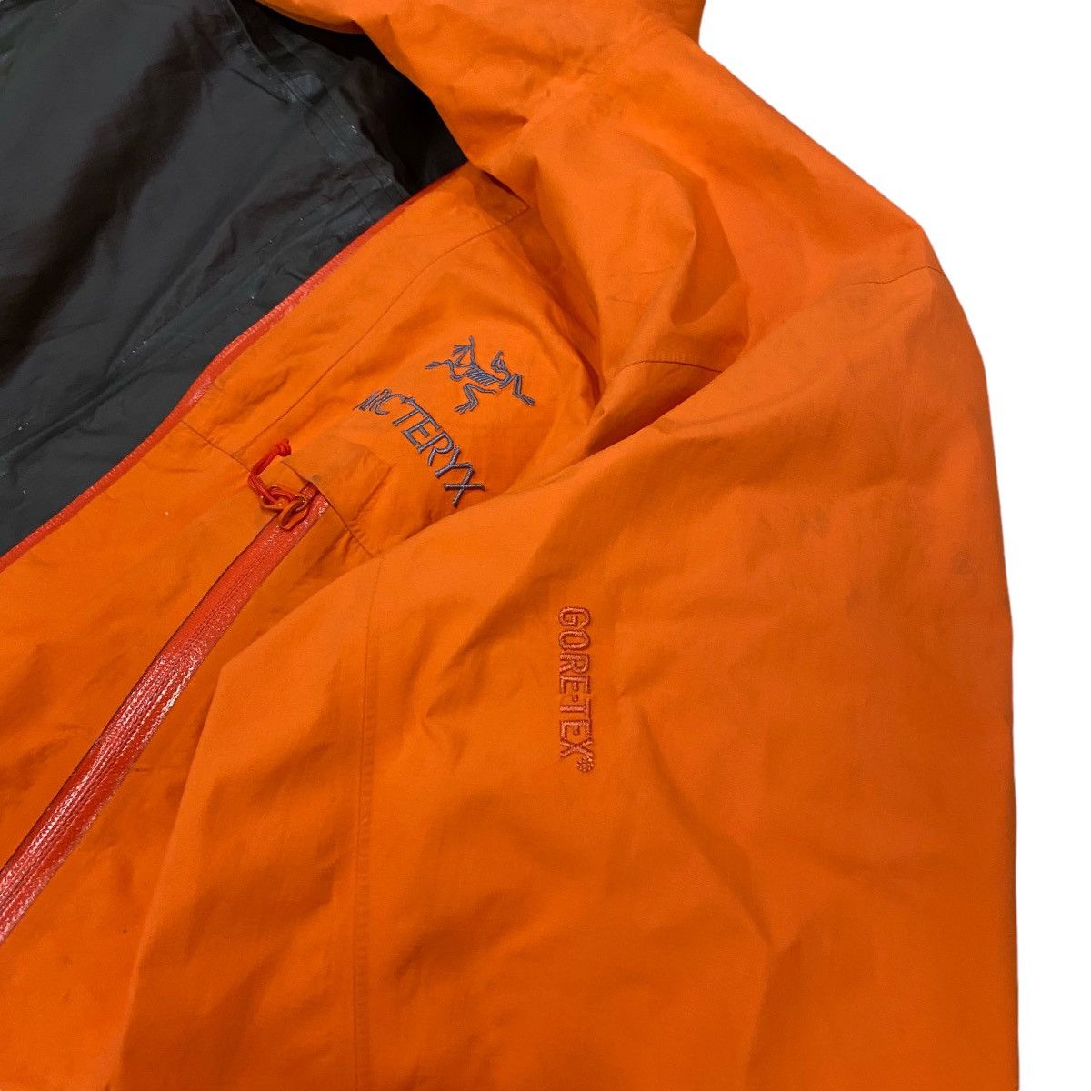 Arc'teryx 🔥VINTAGE ARCTERYX GORETEX ORANGE OUTDOORS LIGHT JACKET Size US S / EU 44-46 / 1 - 7 Thumbnail