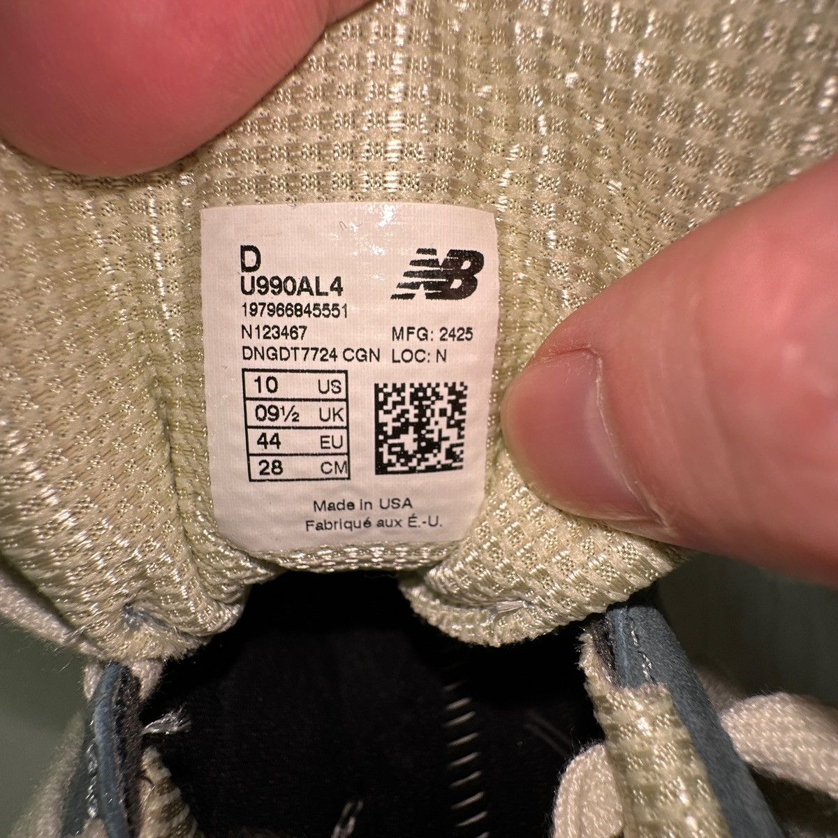 Auralee × New Balance New balance 990v4 x auralee Size US 10 / EU 43 - 16 Thumbnail