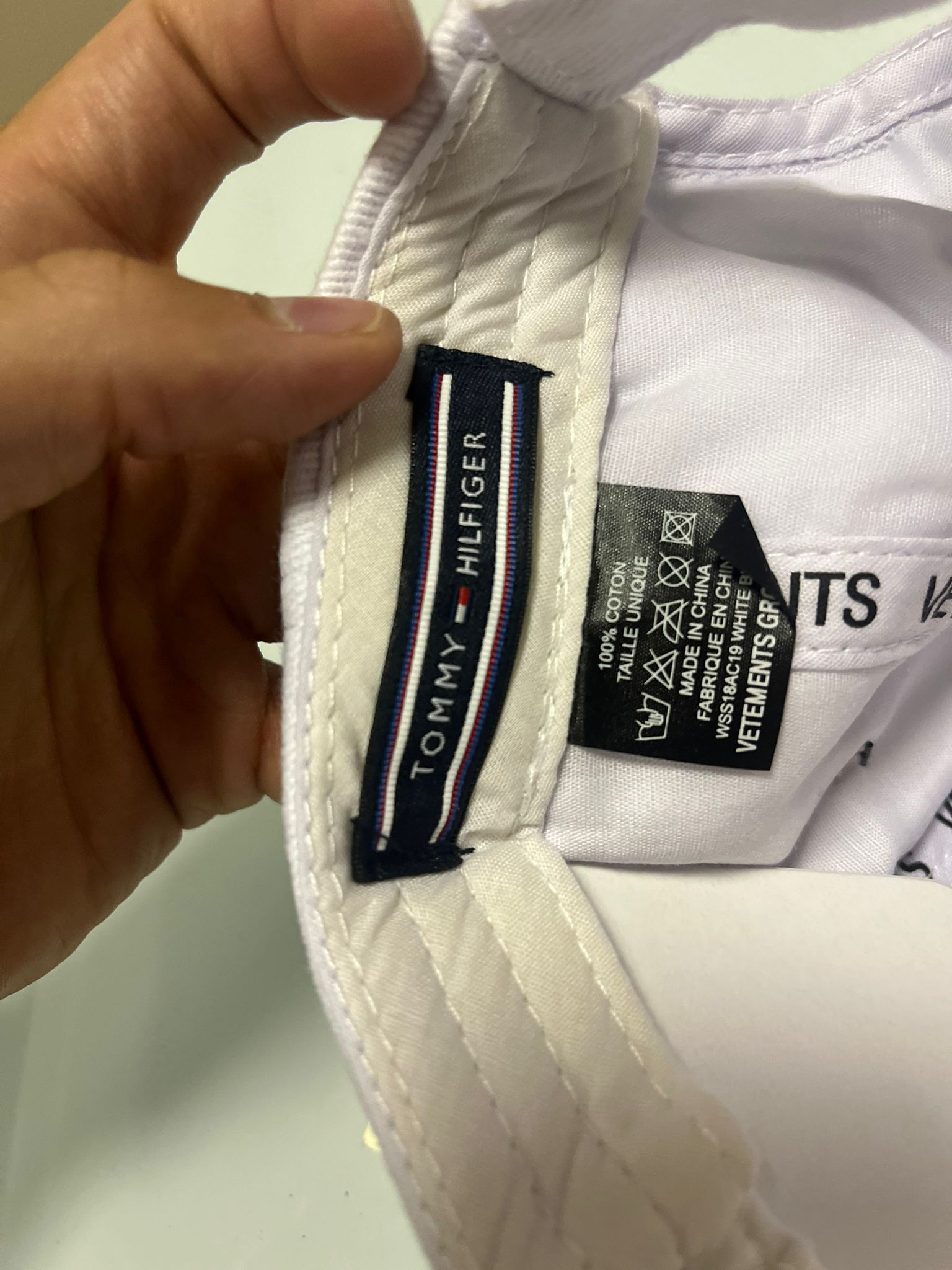 Tommy Hilfiger × Vetements Logo Embroidered Hat in Multicolor Size ONE SIZE - 12 Thumbnail