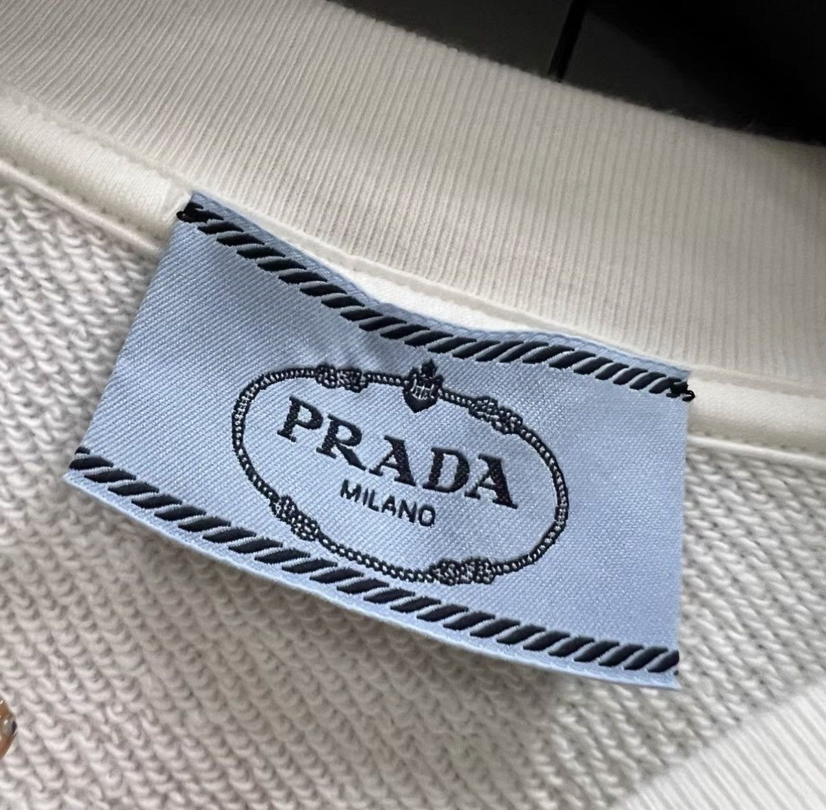 Prada Prada White Short Sleeve T-shirt J41 Size XS / US 0-2 / IT 36-38 - 3 Thumbnail
