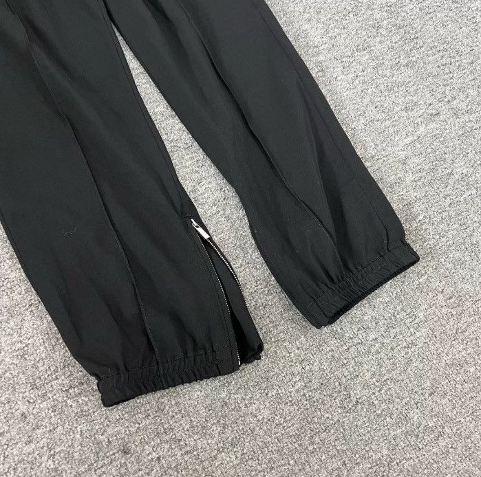 Dior Dior Kaws Co branded Little Bee Legged Pants2410-Nextarrow Size US 36 / EU 52 - 5 Thumbnail