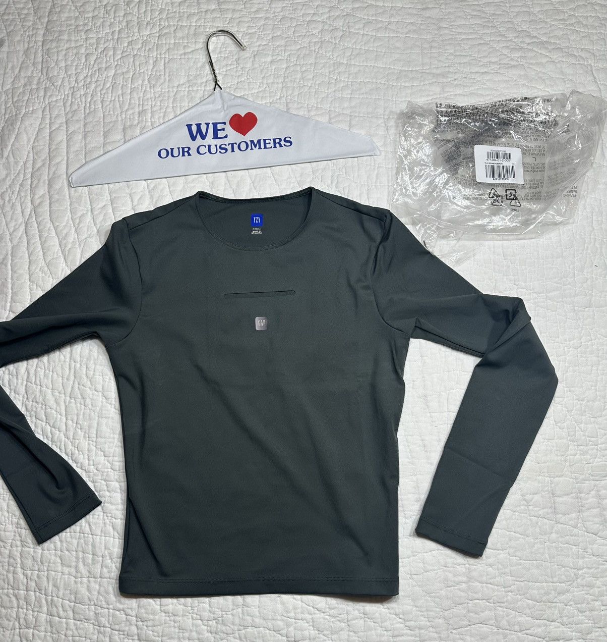 Balenciaga × Gap × Kanye West Yeezy Gap/ Balenciaga Women’s Long Sleeve XSmall Size XS / US 0-2 / IT 36-38 - 1 Thumbnail